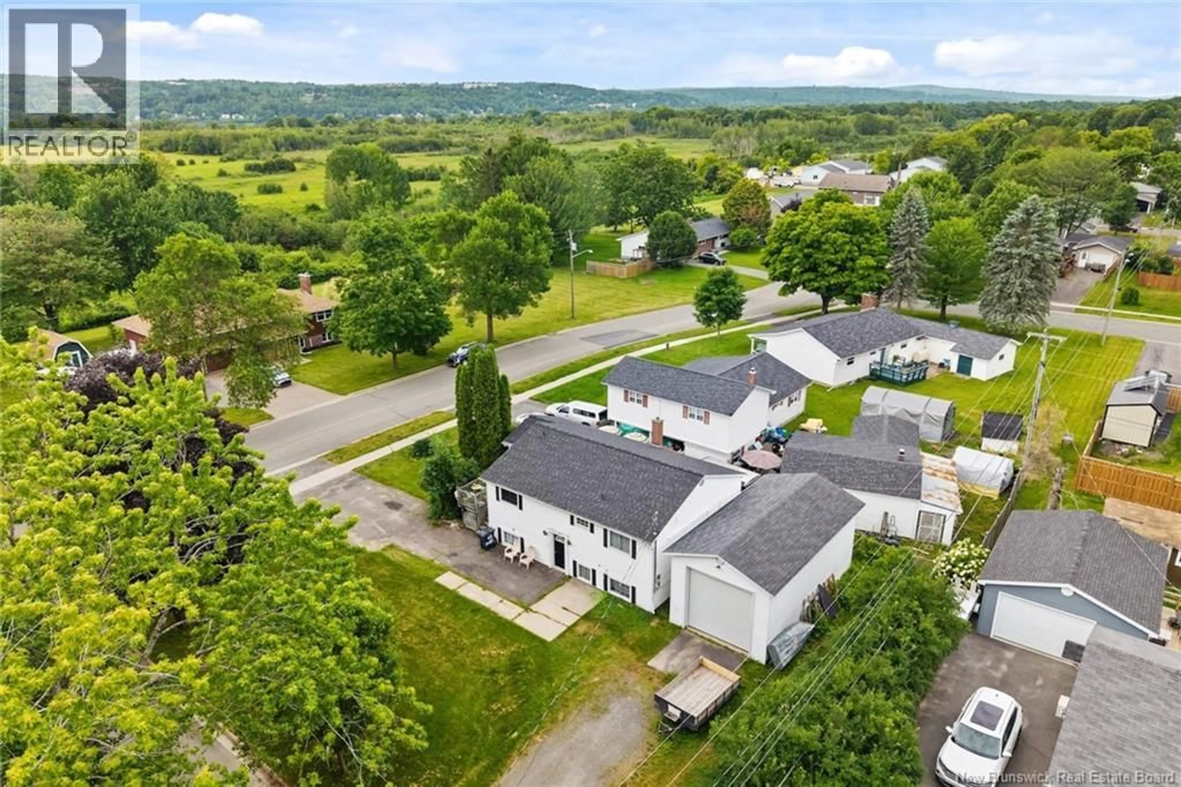 A pic from outside/outdoor area/front of a property/back of a property/a pic from drone, unknown for 93 BURPEE STREET, Fredericton New Brunswick E3A1M2