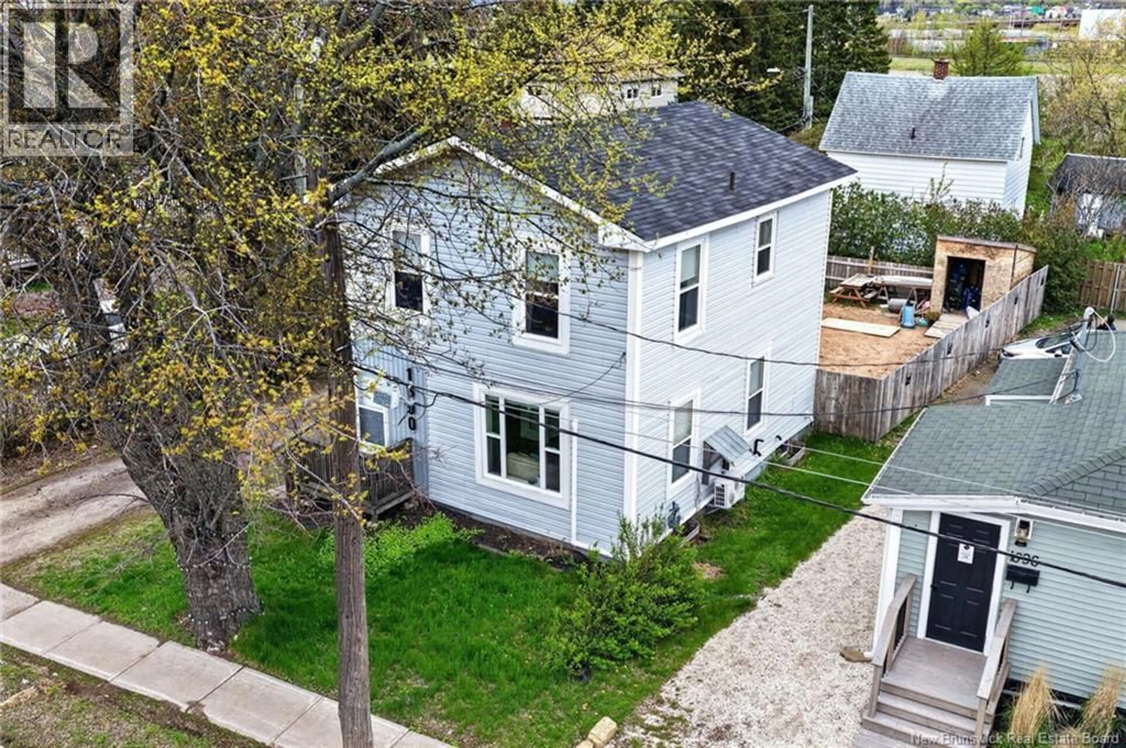 A pic from outside/outdoor area/front of a property/back of a property/a pic from drone, street for 1690 MAIN STREET, Moncton New Brunswick E1E1G9