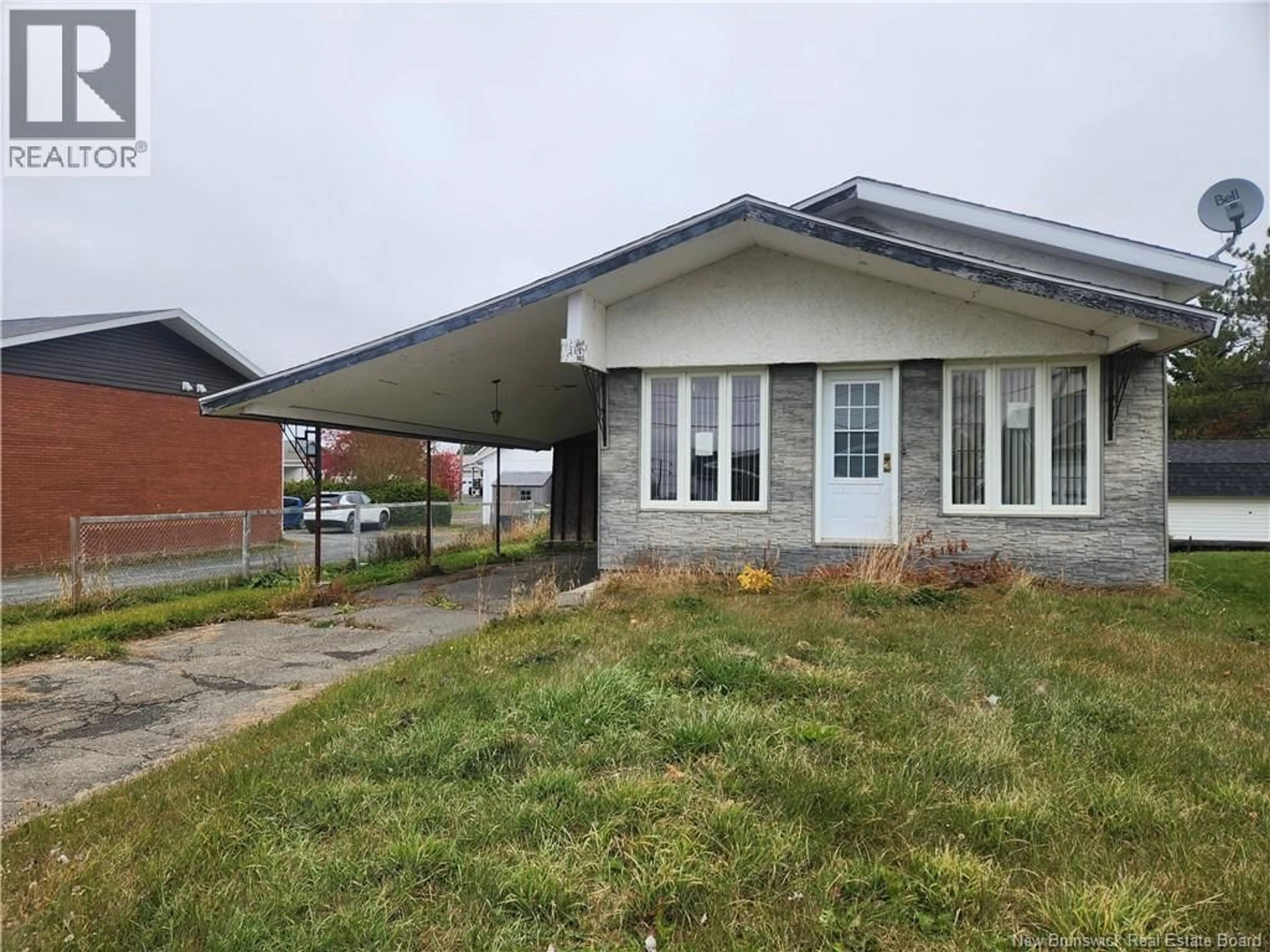 Unknown for 32 RUE PELLETIER, Saint-Quentin New Brunswick E8A1Y1