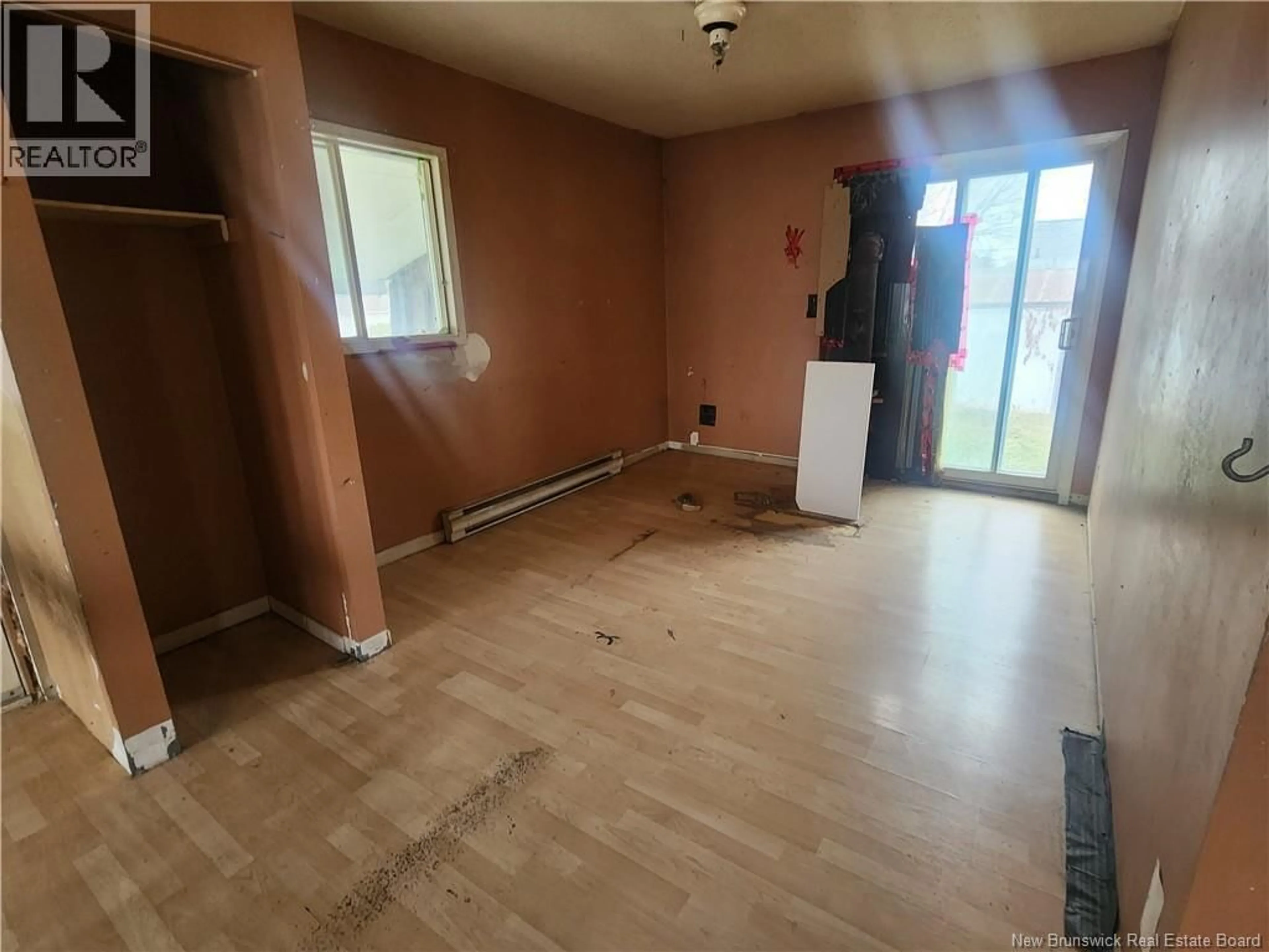 A pic of a room for 32 RUE PELLETIER, Saint-Quentin New Brunswick E8A1Y1