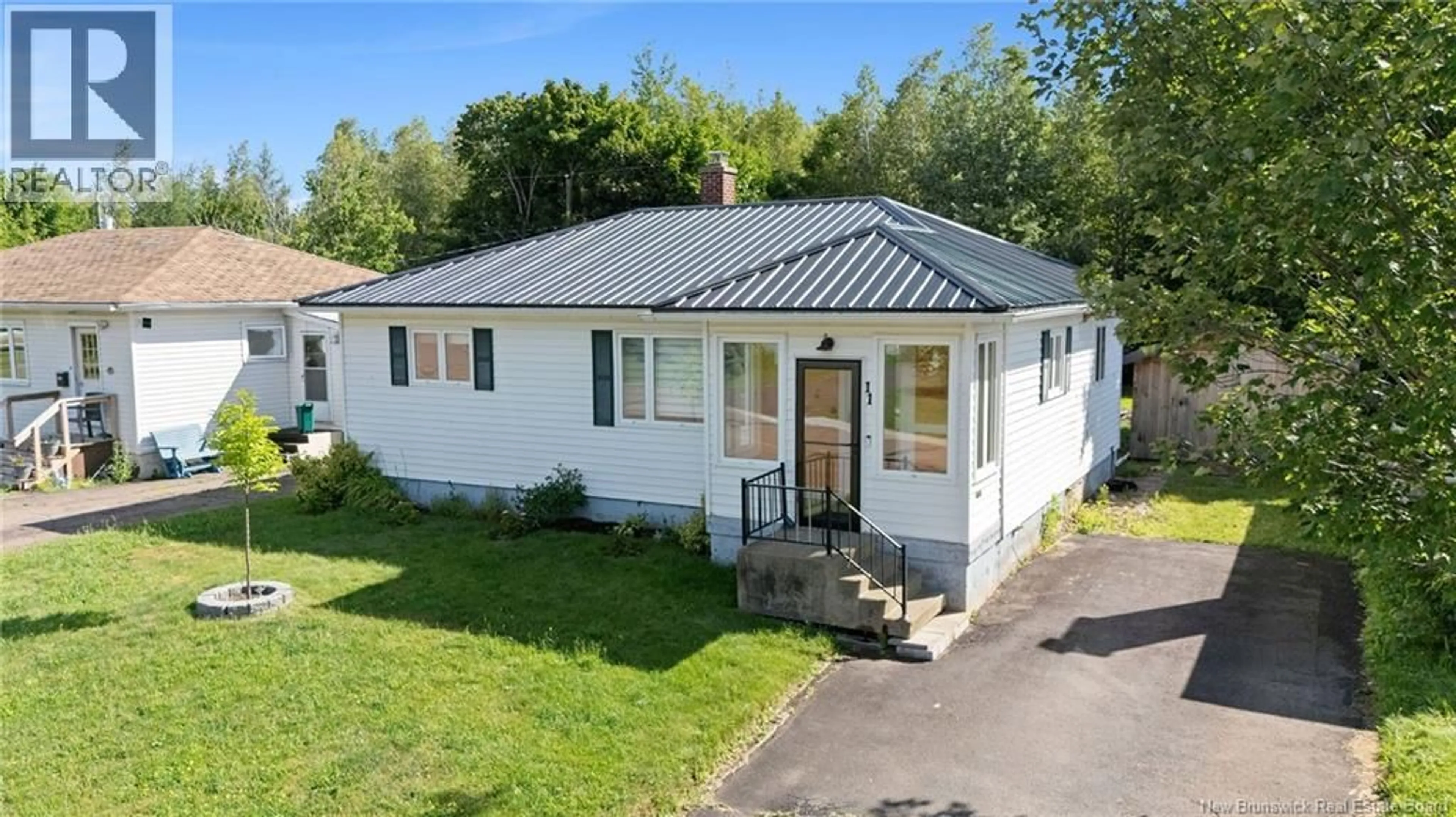 Home with vinyl exterior material, street for 11 ALICE AVENUE, Moncton New Brunswick E1E2H9