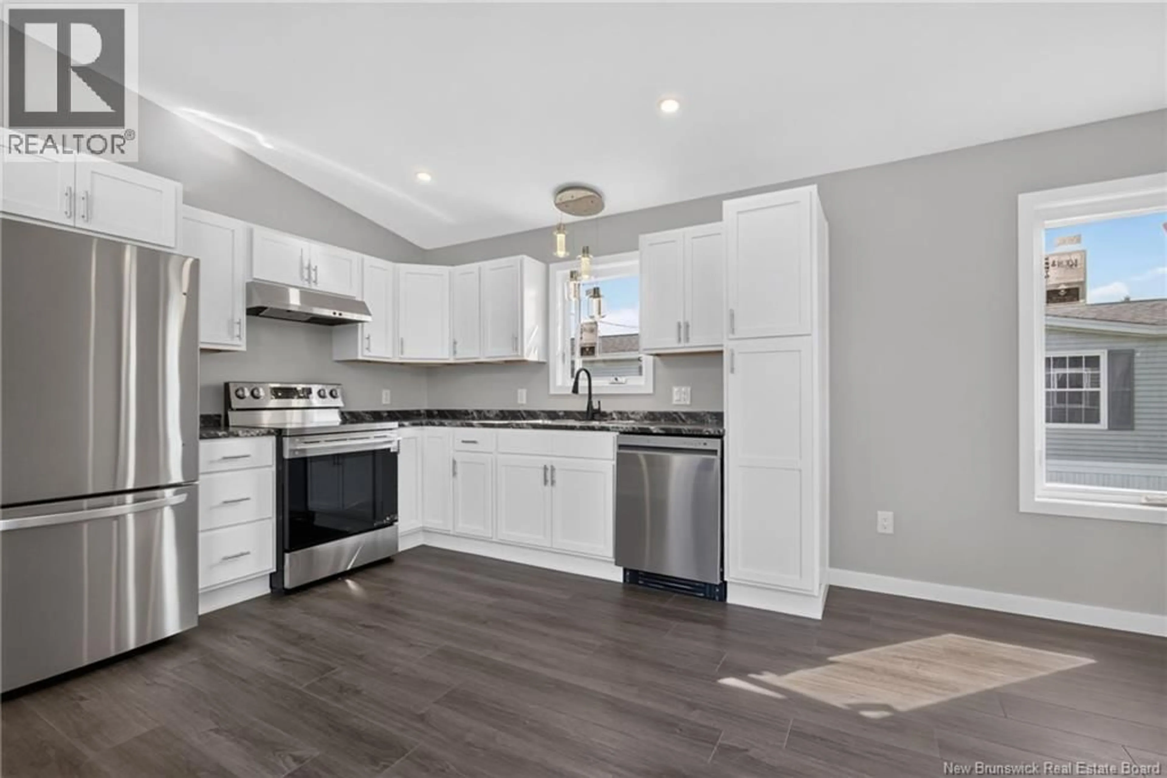 Open concept kitchen, unknown for 15 CAROLYN CRESCENT, Moncton New Brunswick E1E3T6