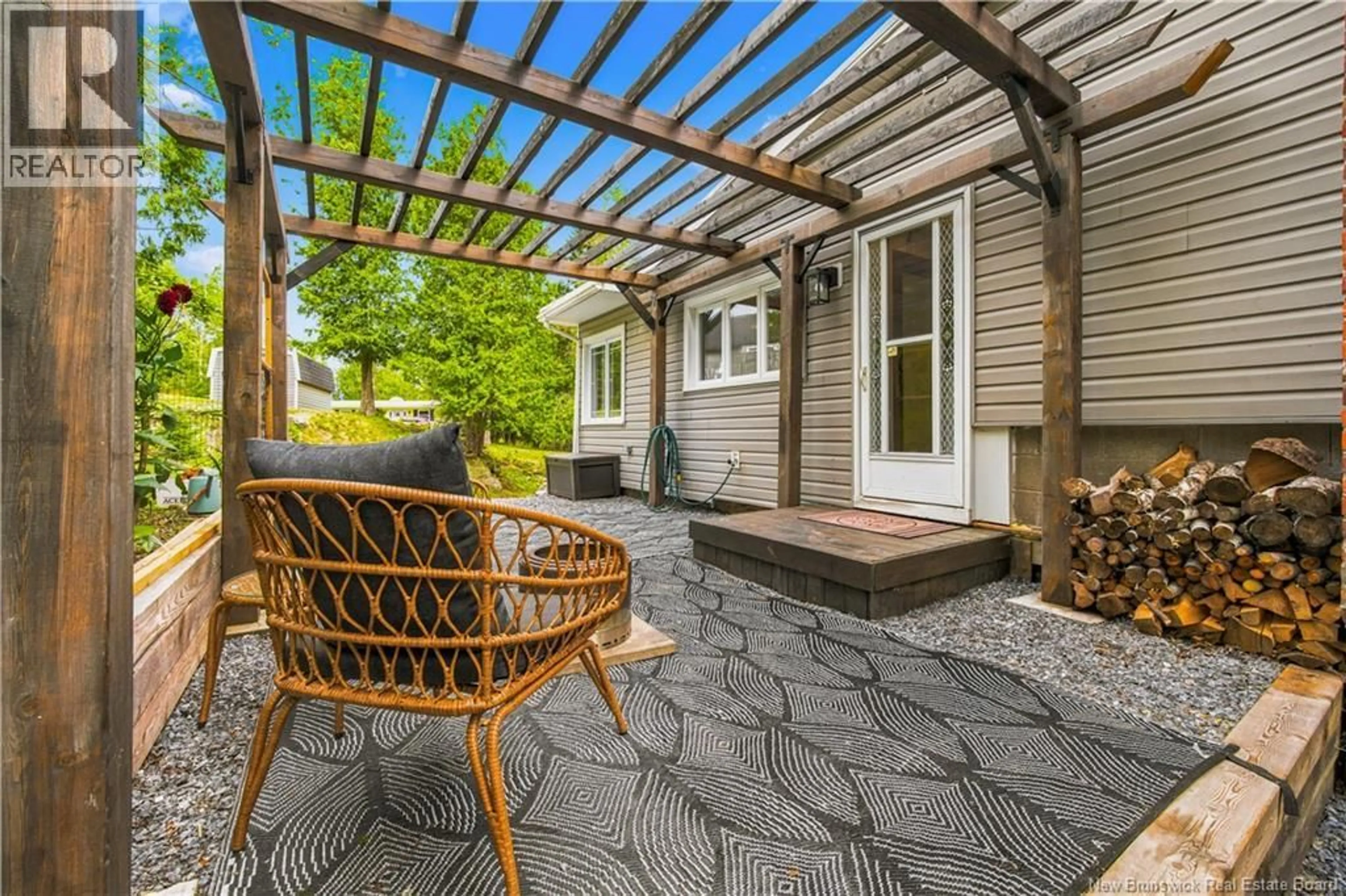 Patio, street for 895 MILLIDGE AVENUE, Saint John New Brunswick E2K2P2