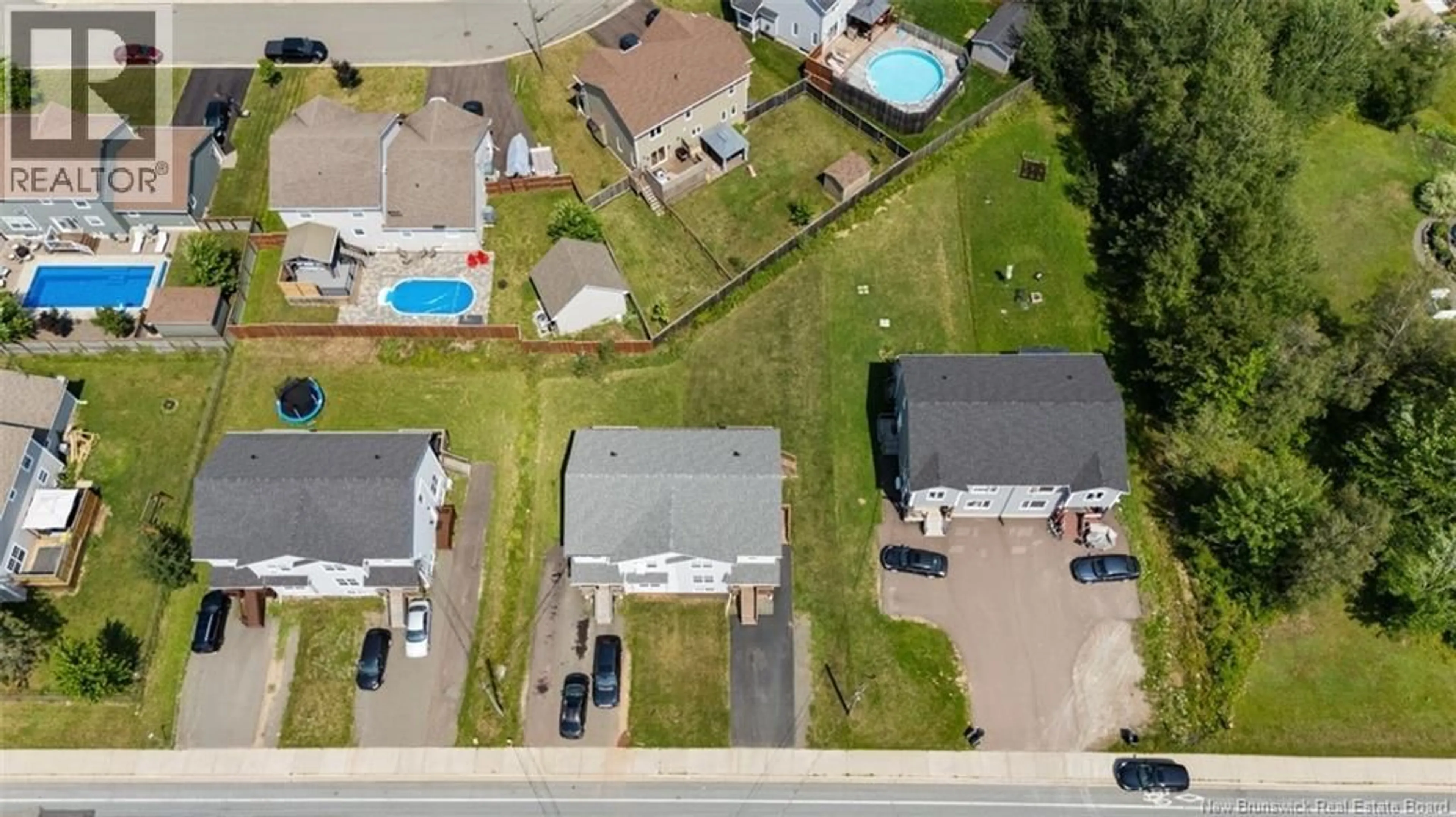 A pic from outside/outdoor area/front of a property/back of a property/a pic from drone, water/lake/river/ocean view for 859 RYAN STREET, Moncton New Brunswick E1G0Z1