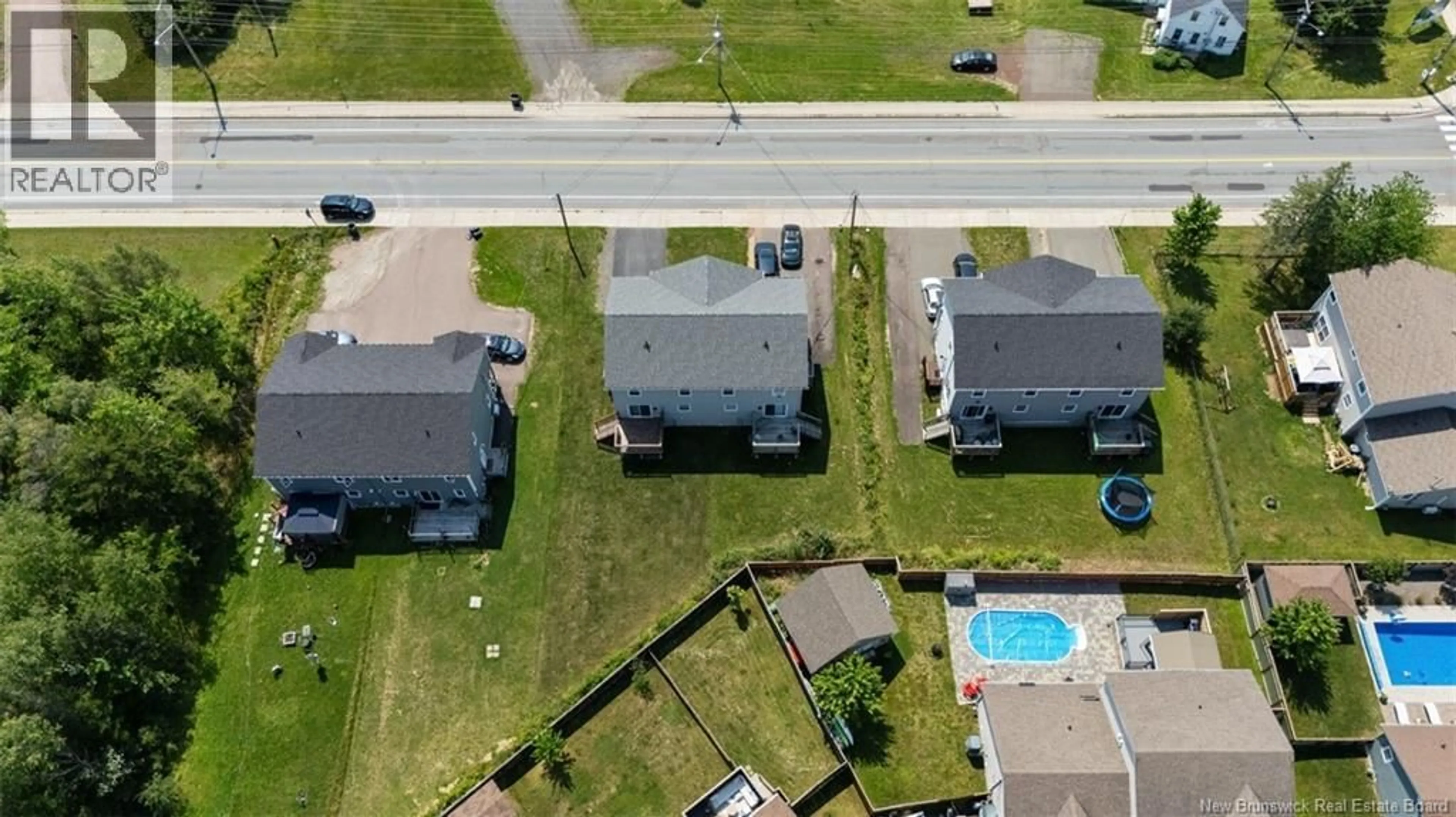 A pic from outside/outdoor area/front of a property/back of a property/a pic from drone, street for 859 RYAN STREET, Moncton New Brunswick E1G0Z1