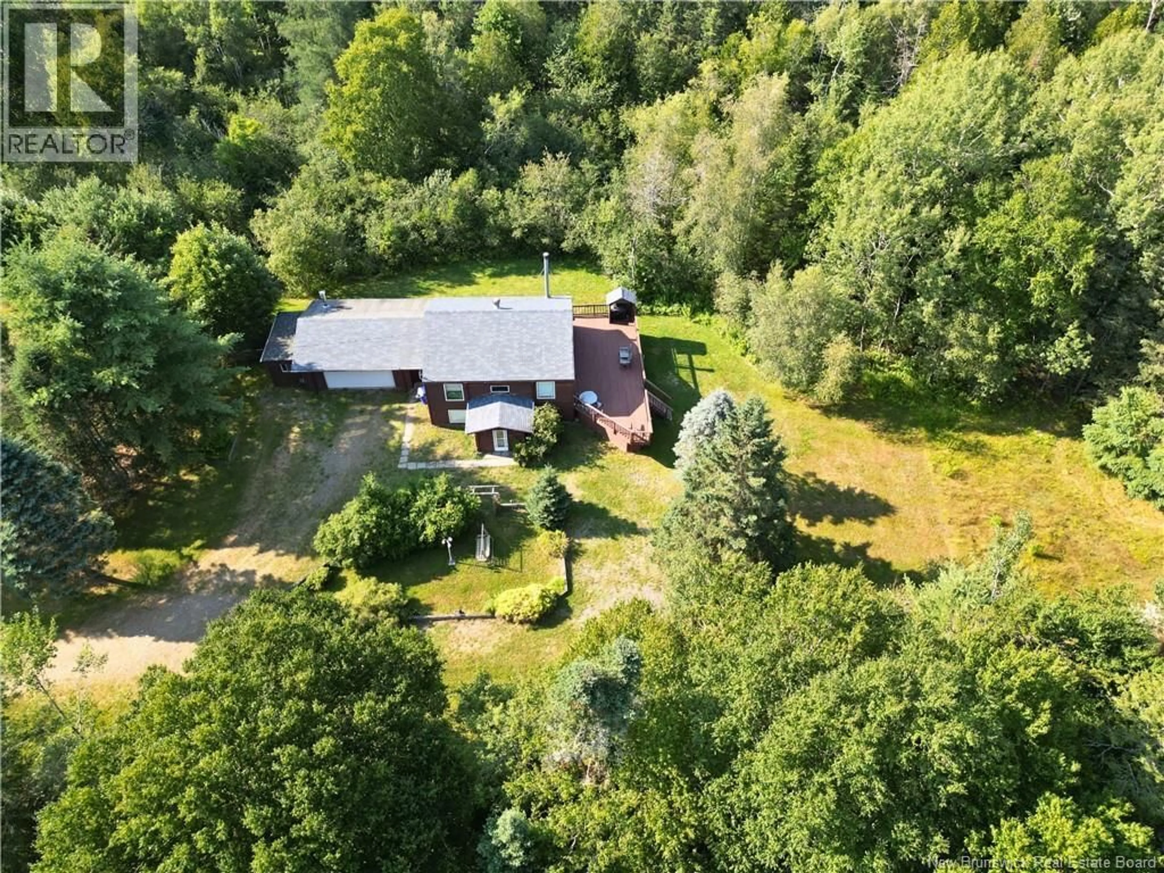 A pic from outside/outdoor area/front of a property/back of a property/a pic from drone, unknown for 3709 ROUTE 127, Bayside New Brunswick E5B2T1