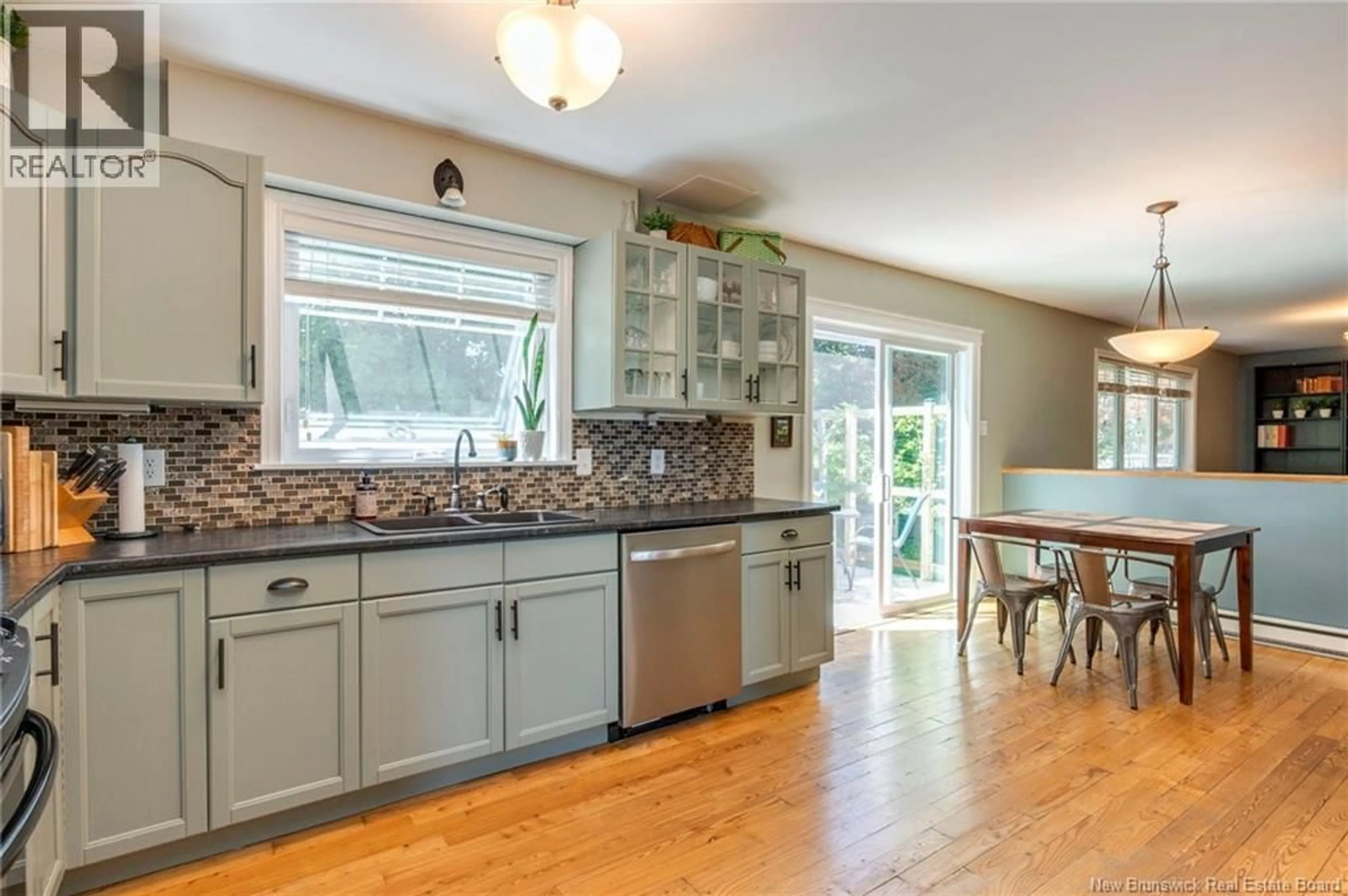 Open concept kitchen, unknown for 69 SCOTIA VIEW, Saint John New Brunswick E2M4E9