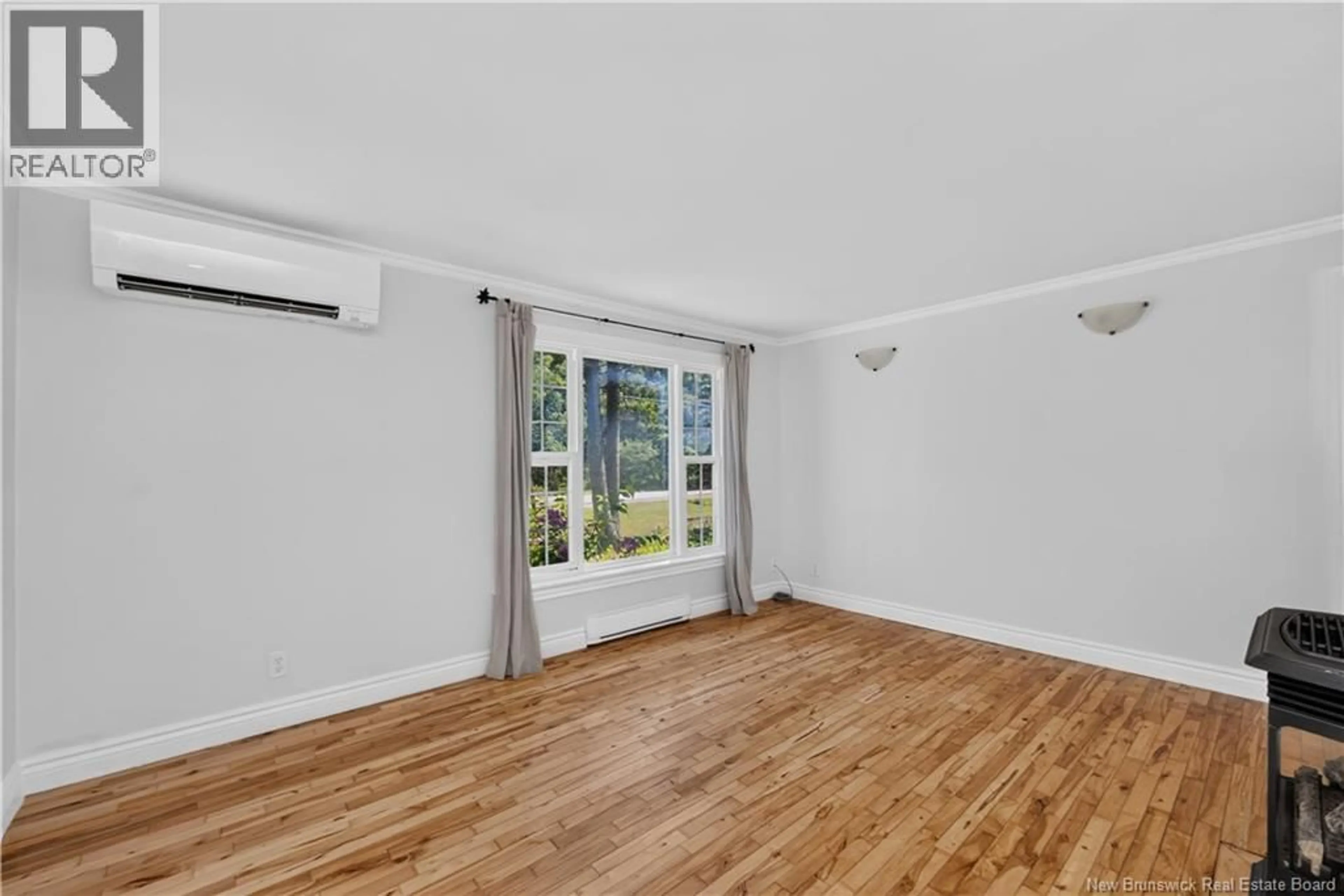 A pic of a room for 8250 MAIN, Alma New Brunswick E4H1L8