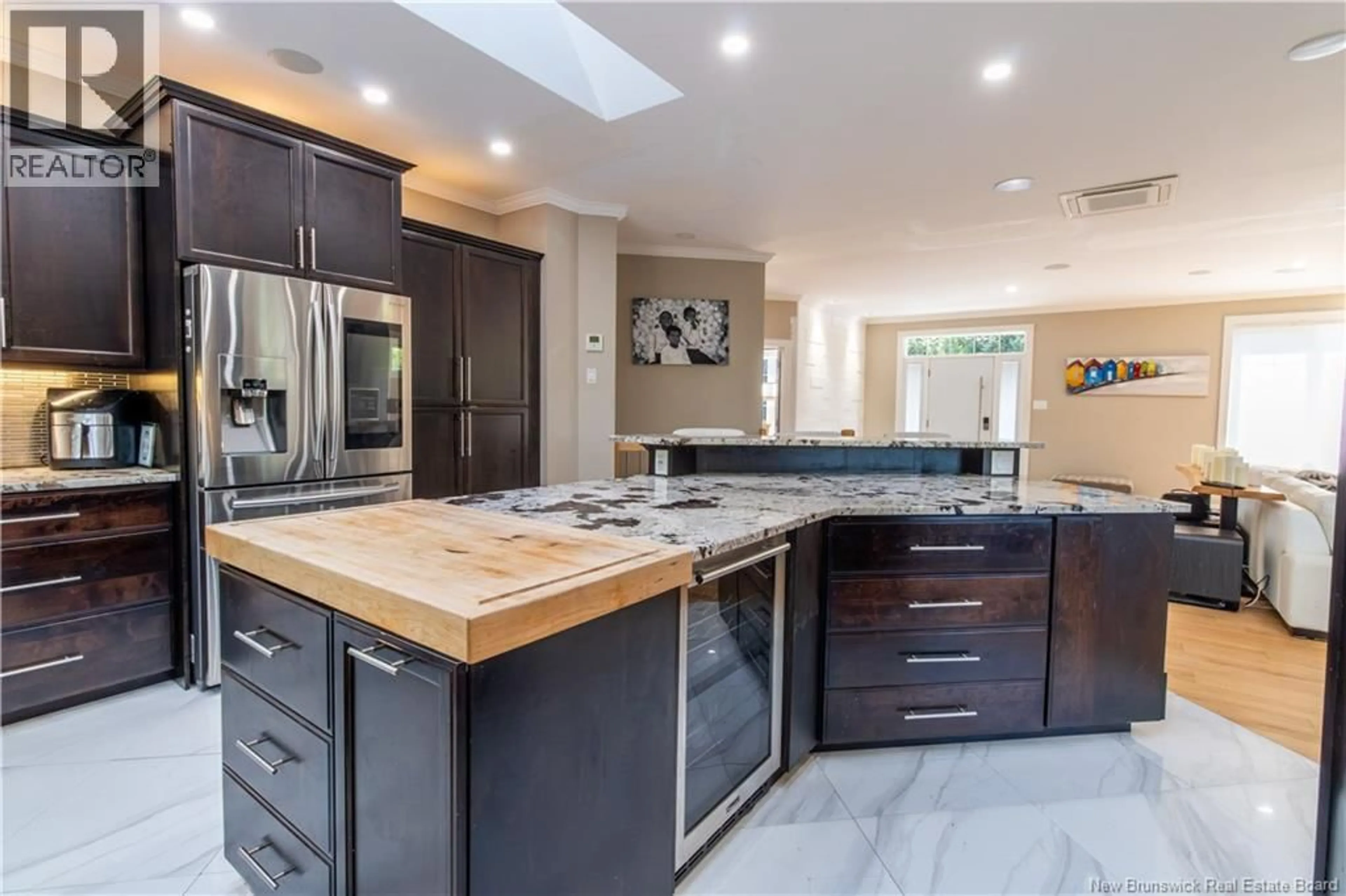 Contemporary kitchen, ceramic/tile floor for 41 BRIDGEFORD DRIVE, Quispamsis New Brunswick E2S0C3