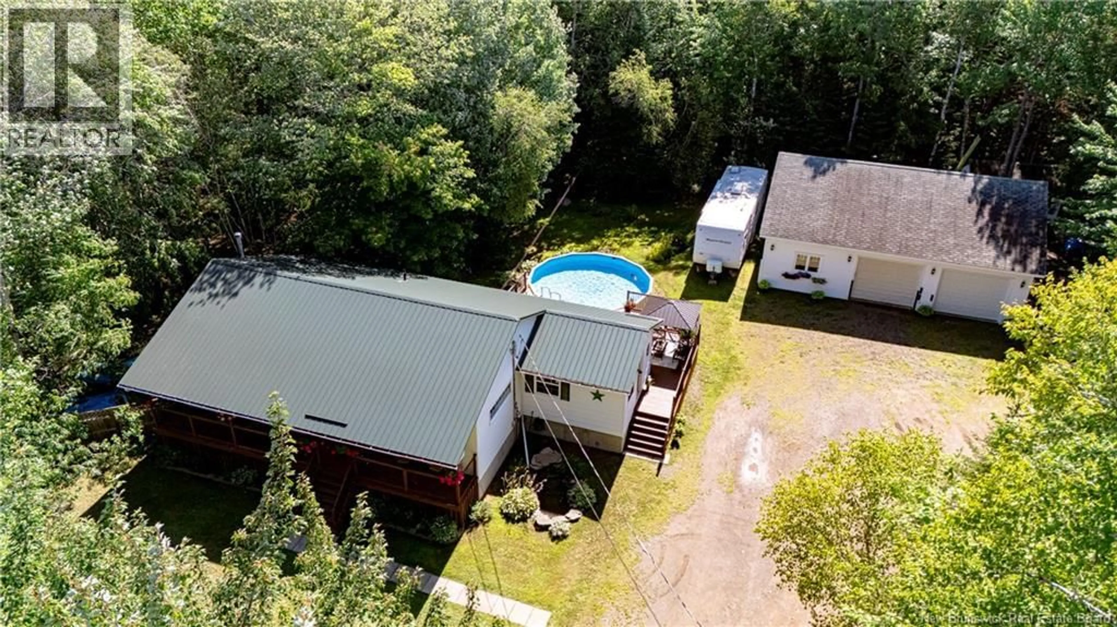 A pic from outside/outdoor area/front of a property/back of a property/a pic from drone, unknown for 19 CHRISTOPHER DRIVE, Burton New Brunswick E2V3H4