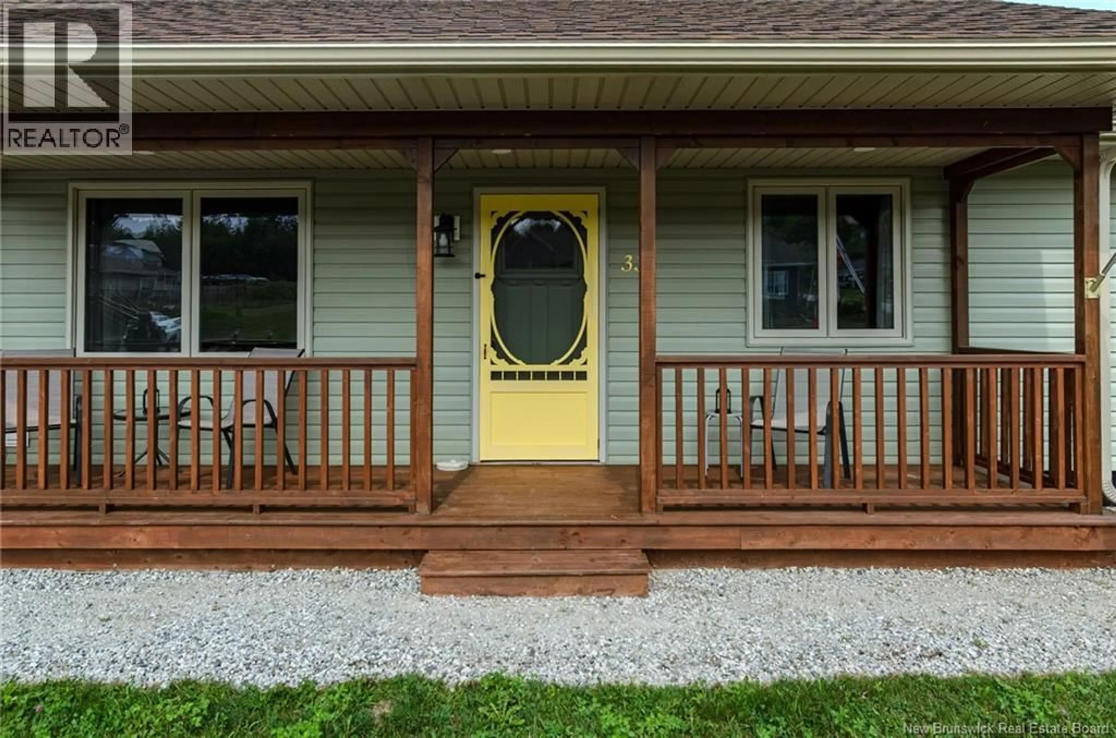 Home with vinyl exterior material, street for 33 NEILL DRIVE, Hampton New Brunswick E5N6B8