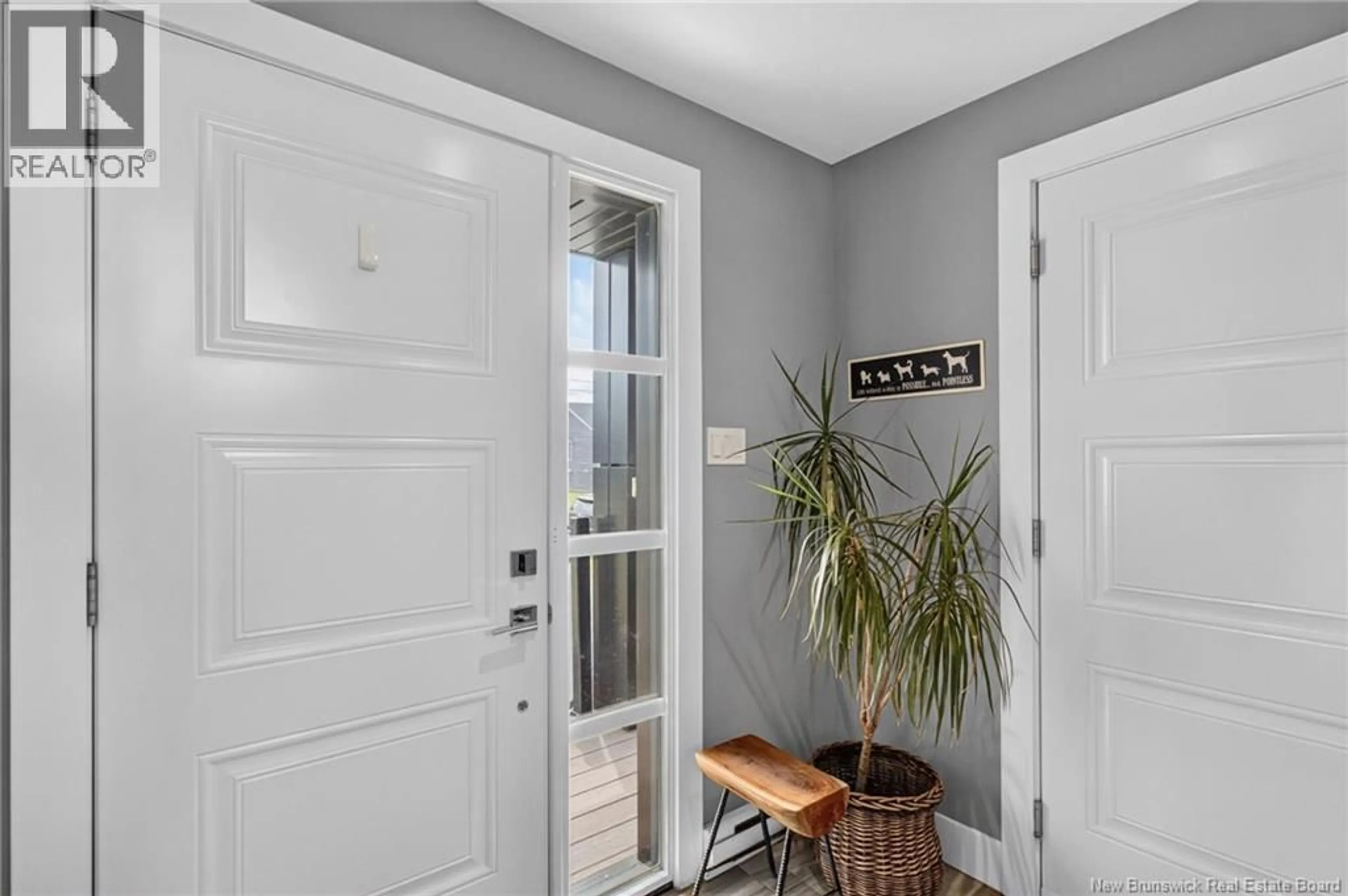 Indoor entryway for 51 MATHIAS STREET, Dieppe New Brunswick E1A9H7