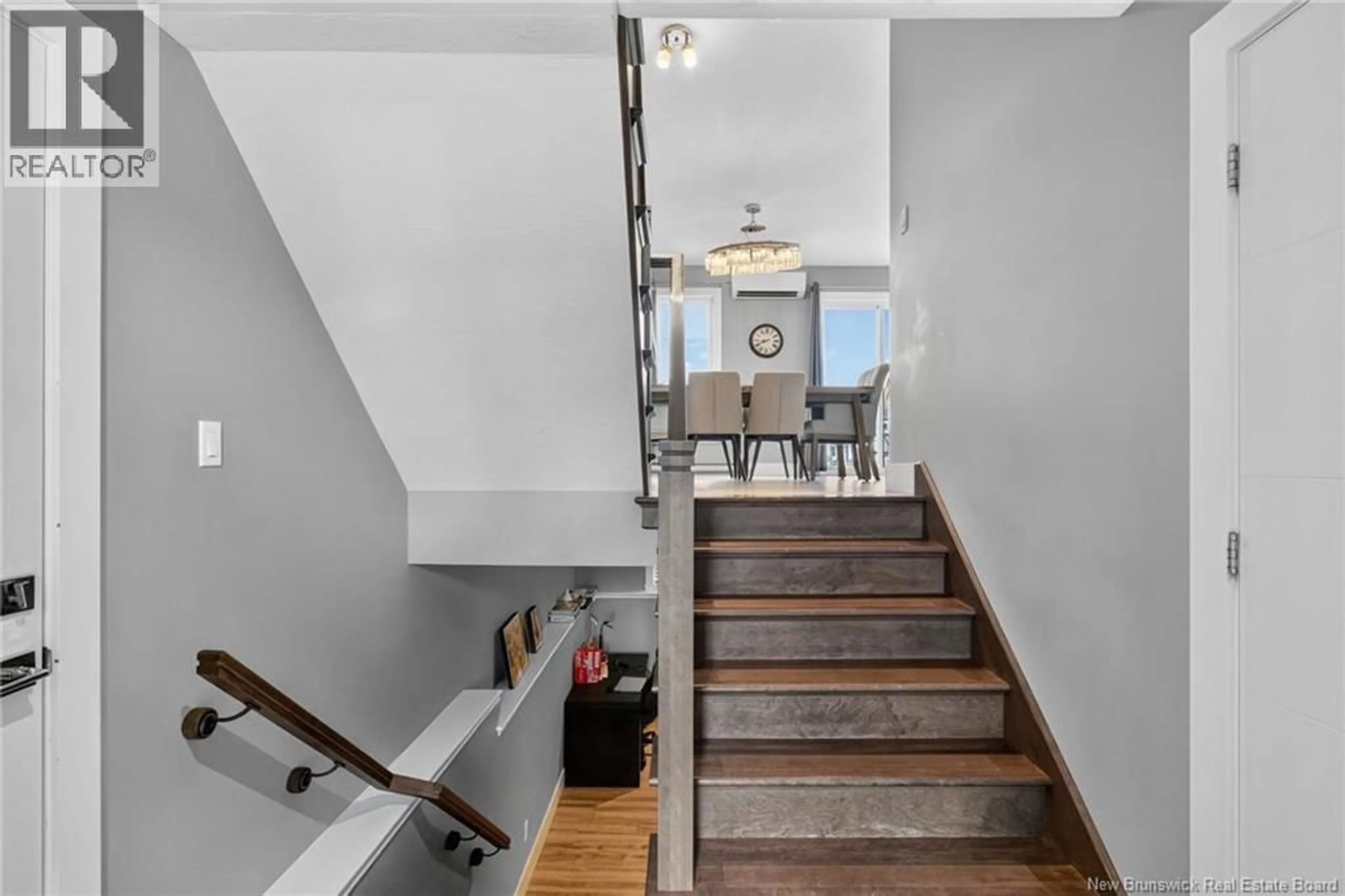 Stairs for 51 MATHIAS STREET, Dieppe New Brunswick E1A9H7