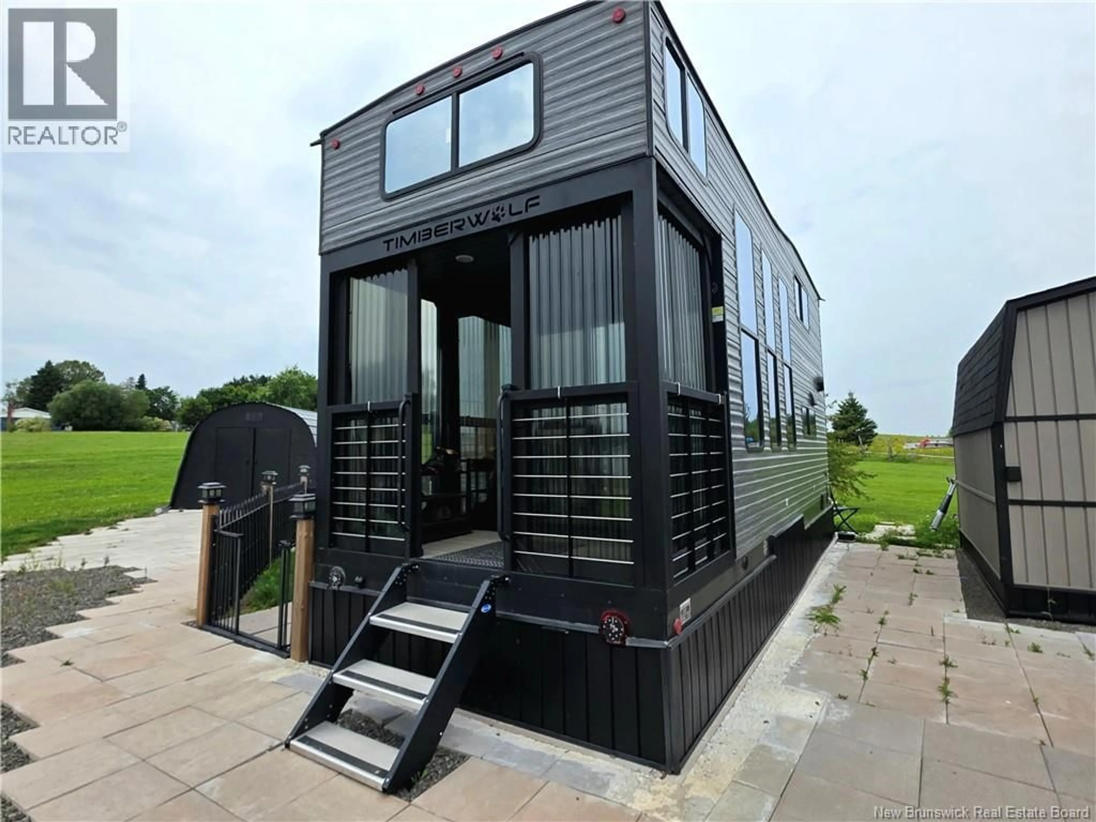 Home with vinyl exterior material, building for 896 SHEDIAC RIVER STREET, Saint-Philippe New Brunswick E1H1S1