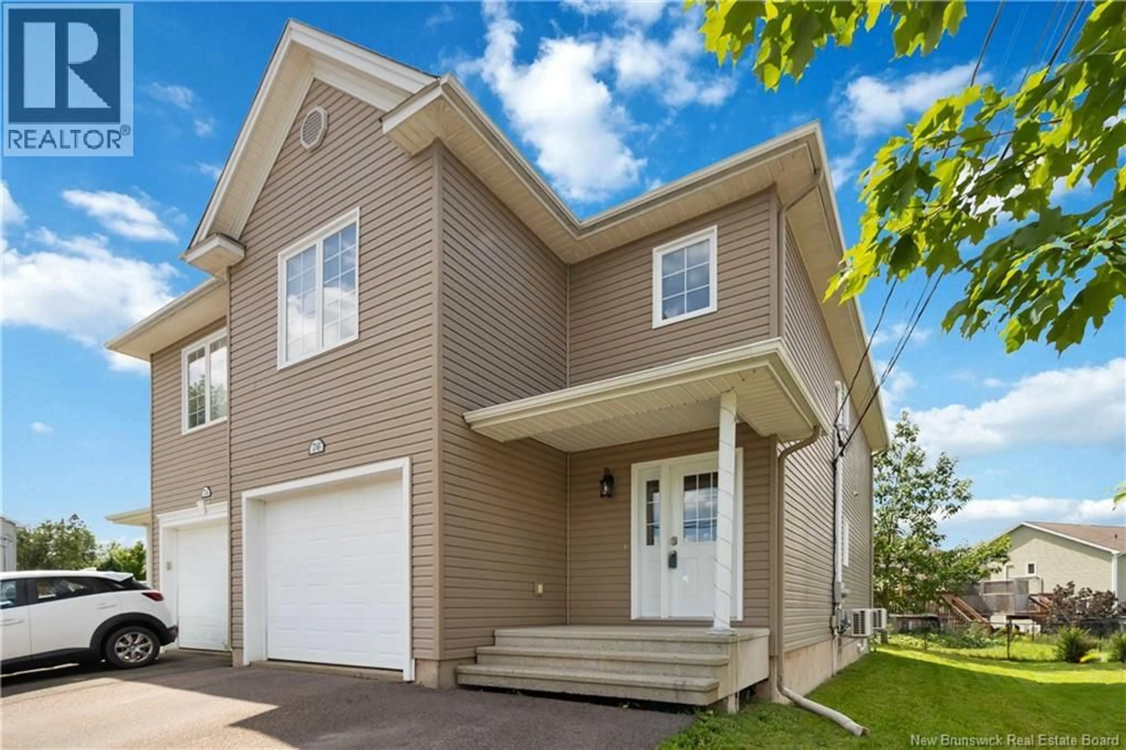 Home with vinyl exterior material, street for 76 GAGNON, Moncton New Brunswick E1A0A6