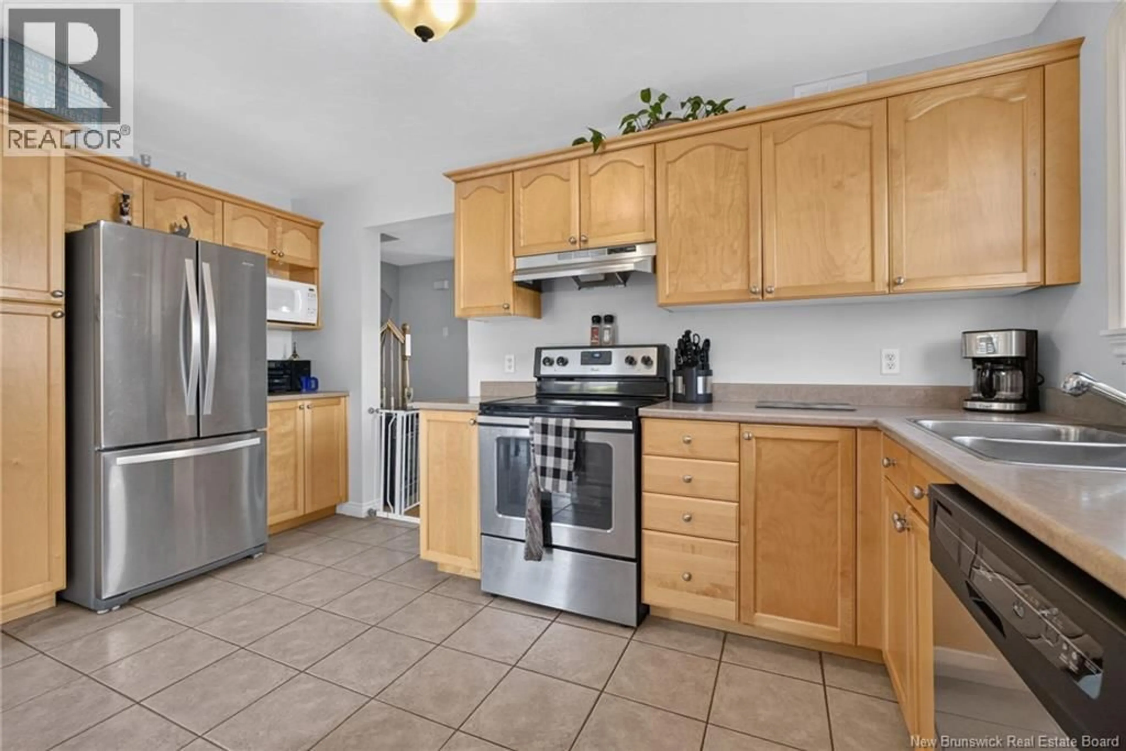 Standard kitchen, ceramic/tile floor for 34 RACHEL, Shediac New Brunswick E4P9A4