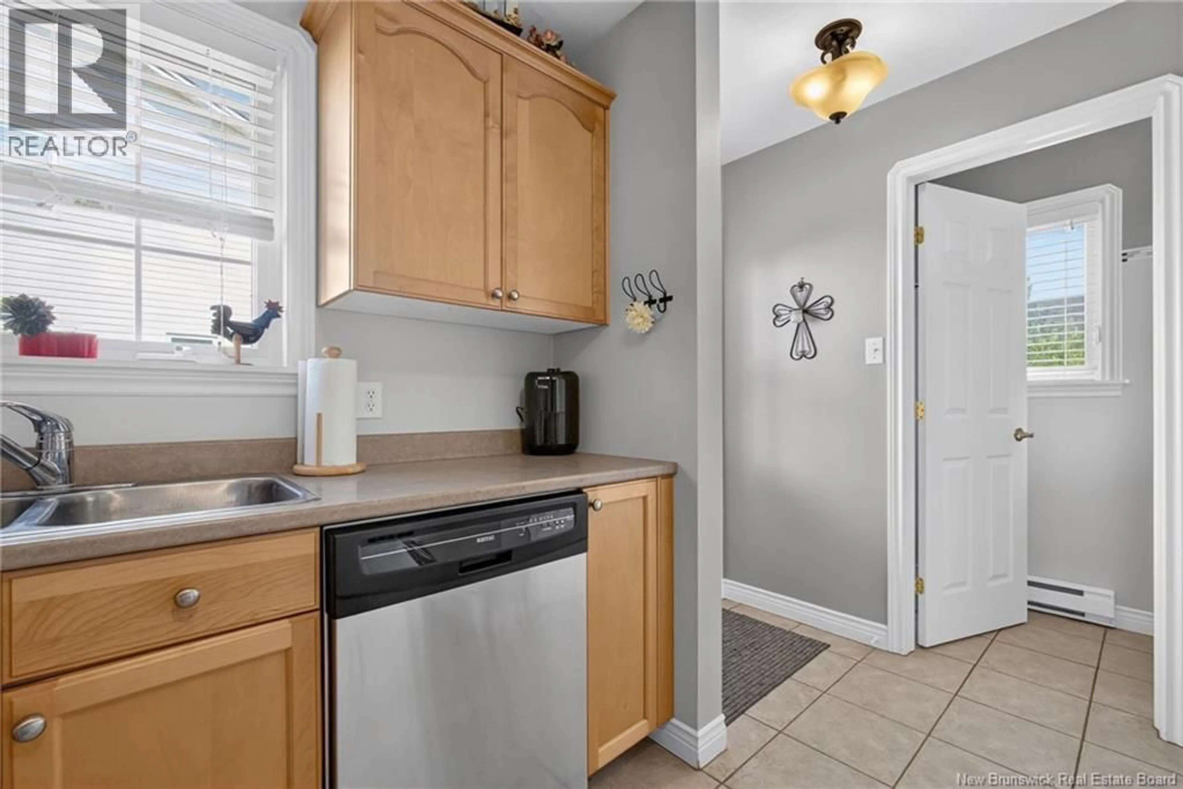 Standard kitchen, unknown for 34 RACHEL, Shediac New Brunswick E4P9A4