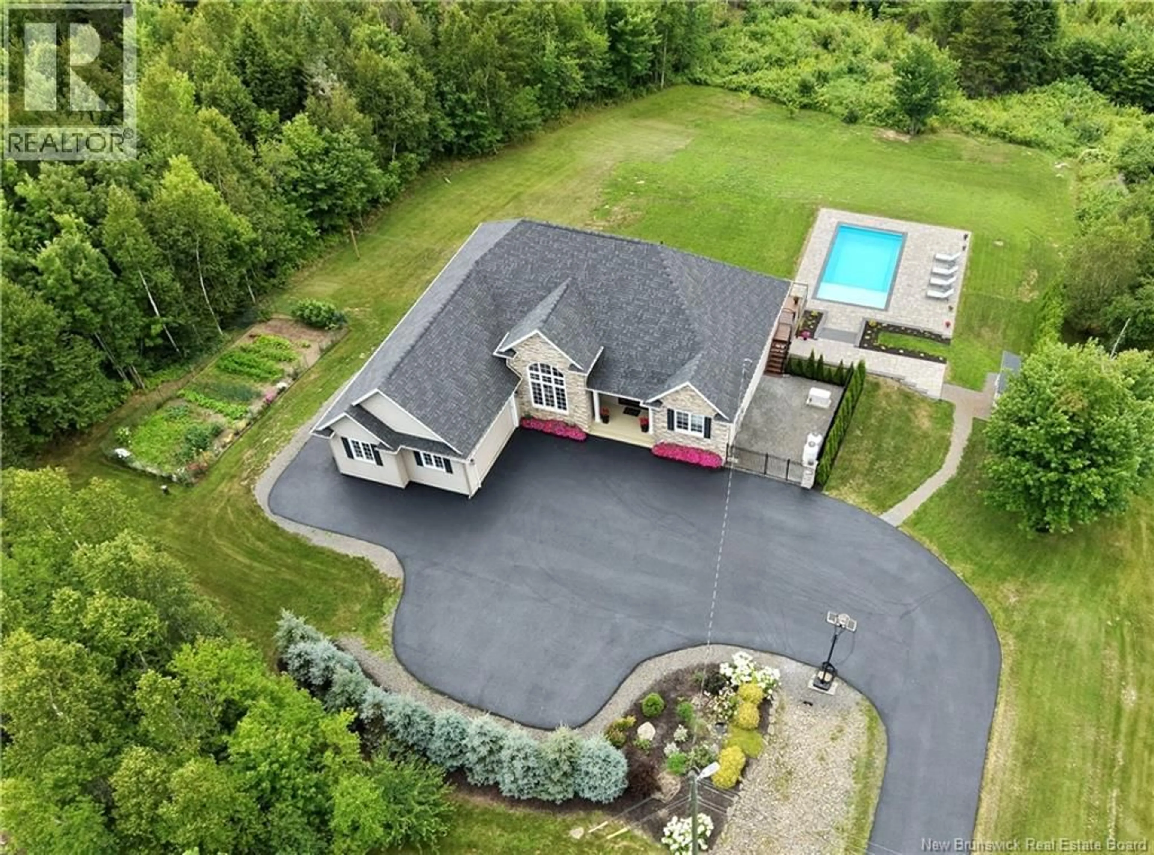 A pic from outside/outdoor area/front of a property/back of a property/a pic from drone, unknown for 29 INSPIRATION LANE, Penniac New Brunswick E3A9X9