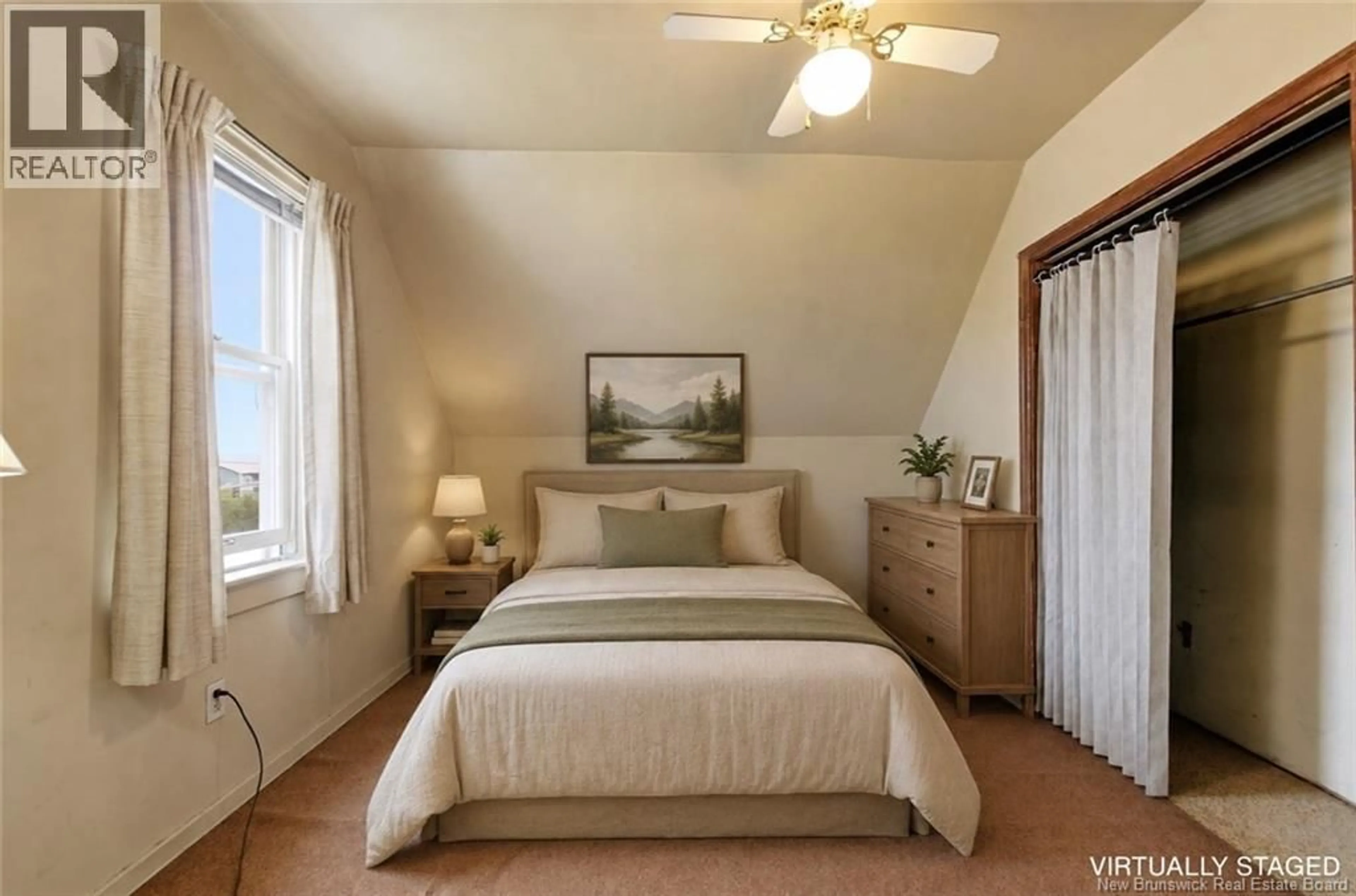 Bedroom with bed, unknown for 748 BEAVERBROOK STREET, Fredericton New Brunswick E3B1Y2