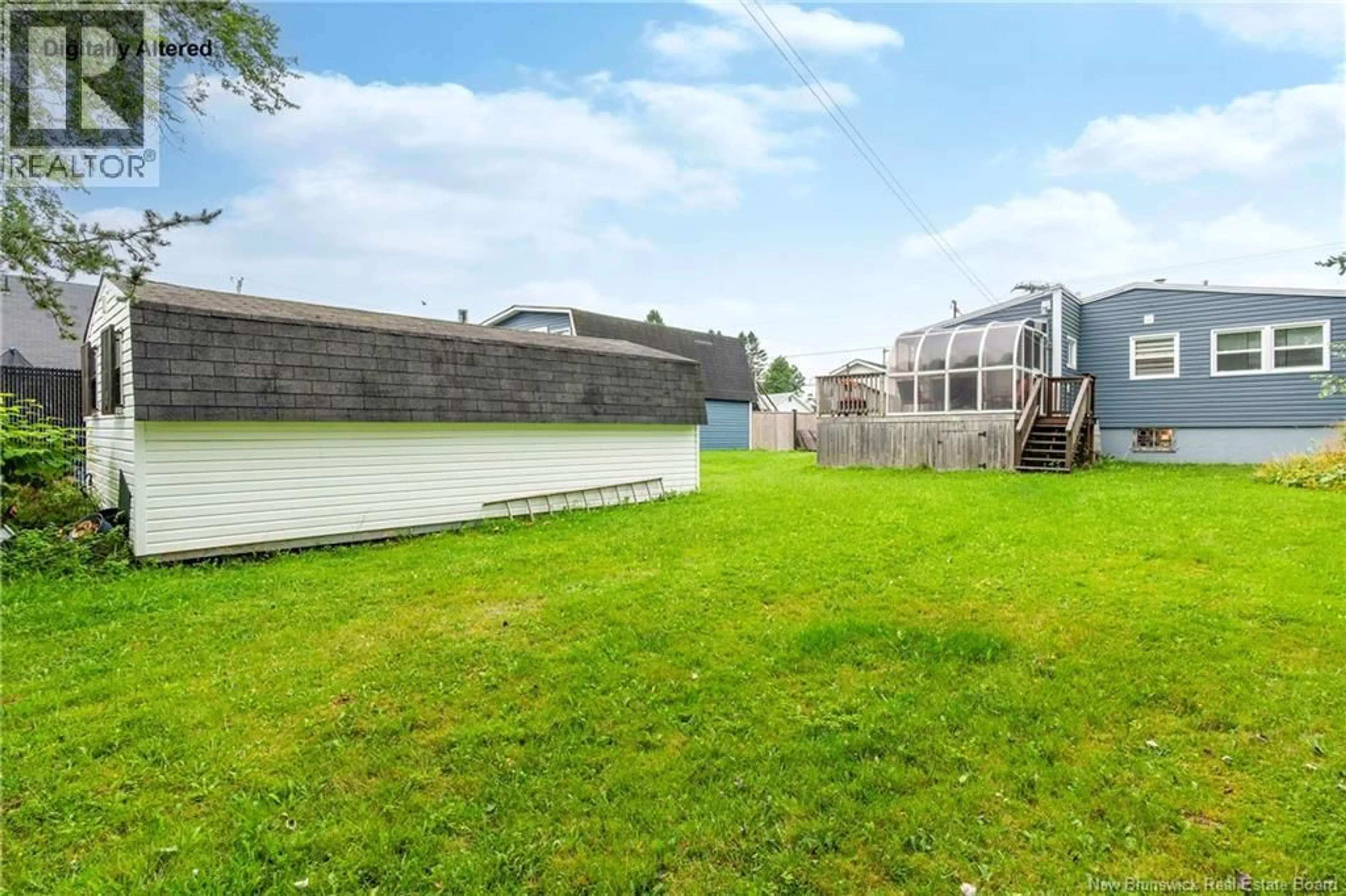 A pic from outside/outdoor area/front of a property/back of a property/a pic from drone, street for 118 SIMPSON DRIVE, Saint John New Brunswick E2H2C4