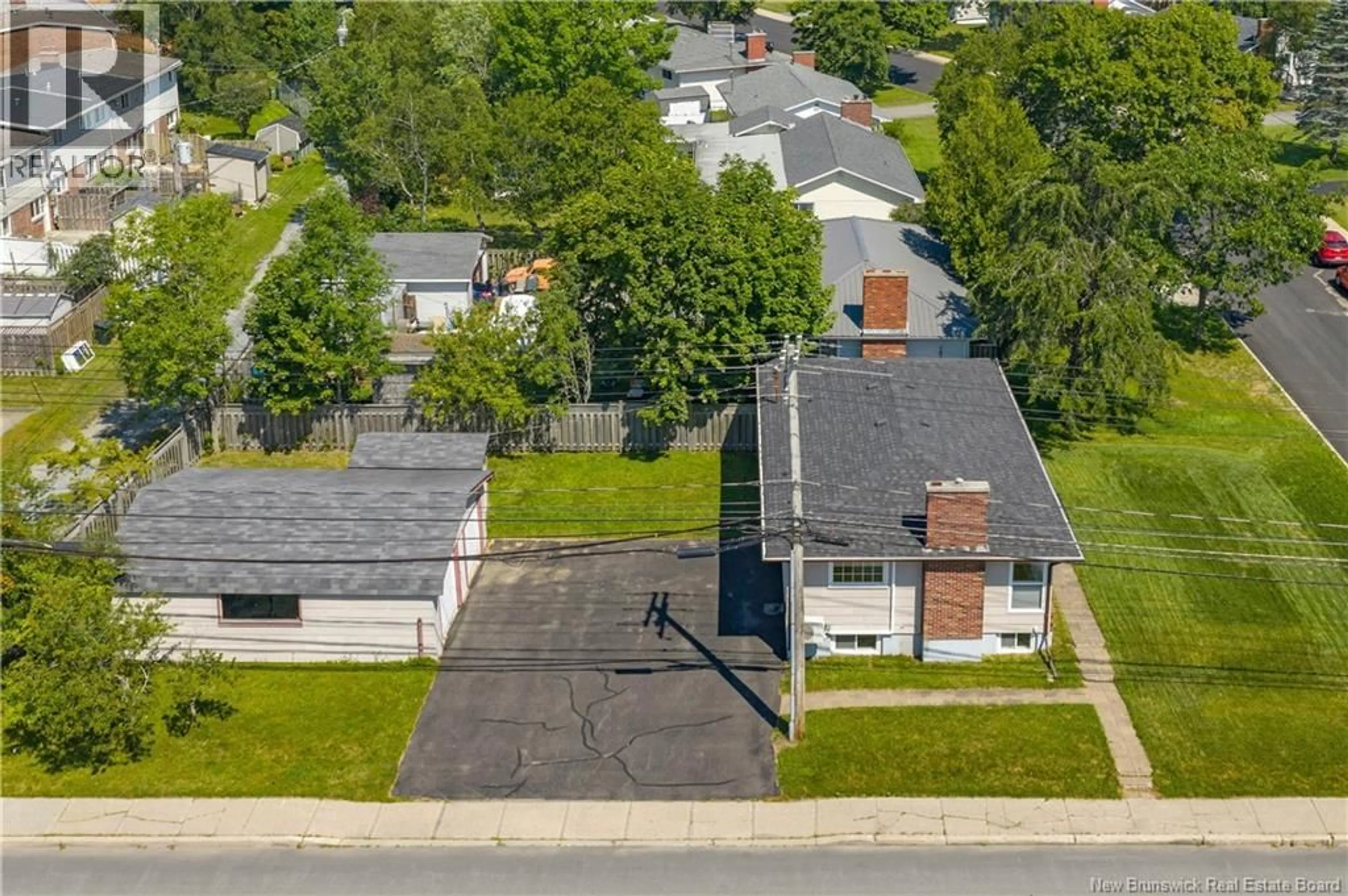 A pic from outside/outdoor area/front of a property/back of a property/a pic from drone, street for 3 RAY STREET, Saint John New Brunswick E2K2K3