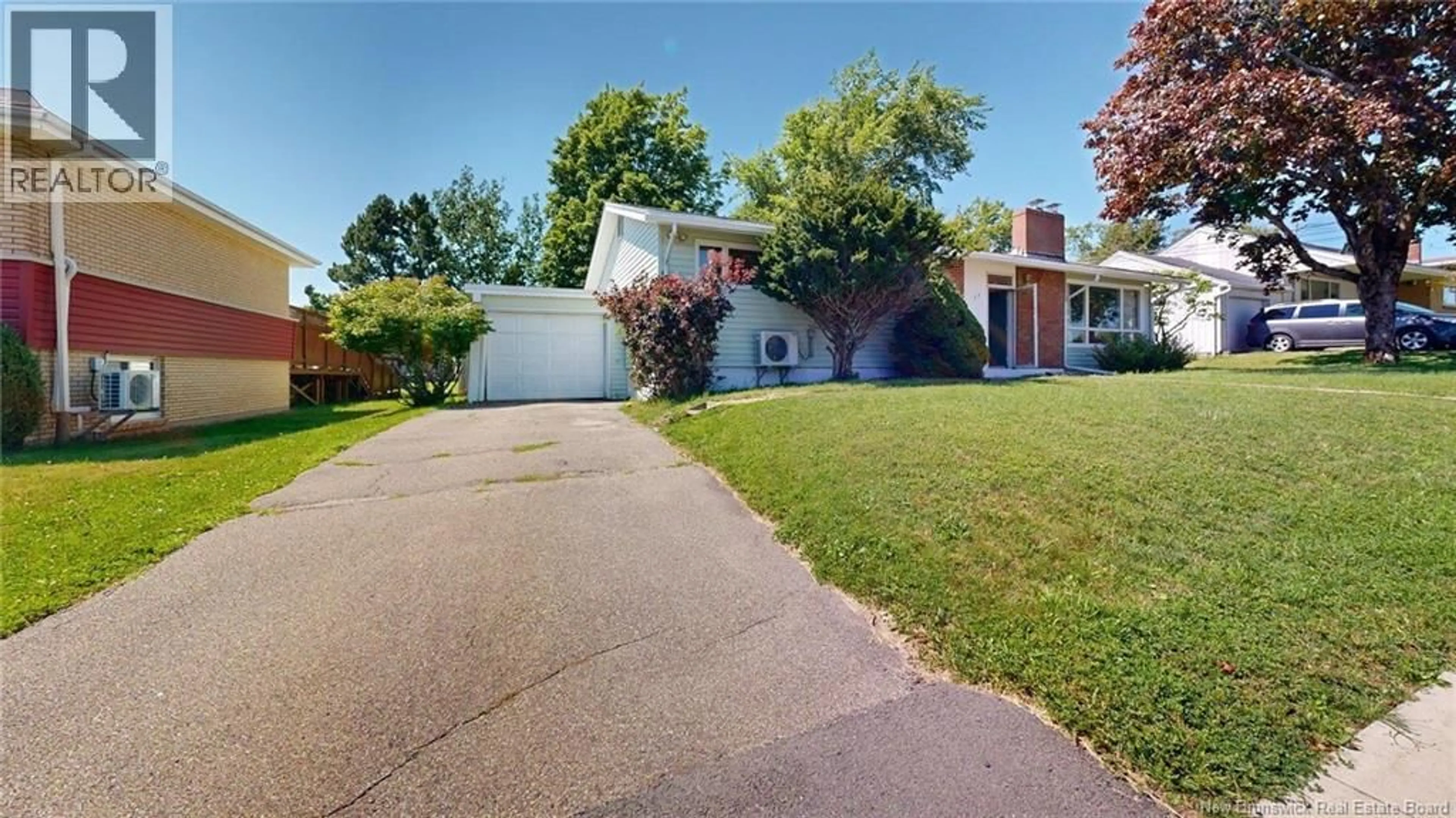 A pic from outside/outdoor area/front of a property/back of a property/a pic from drone, street for 21 BEDELL AVENUE, Saint John New Brunswick E2K2C1