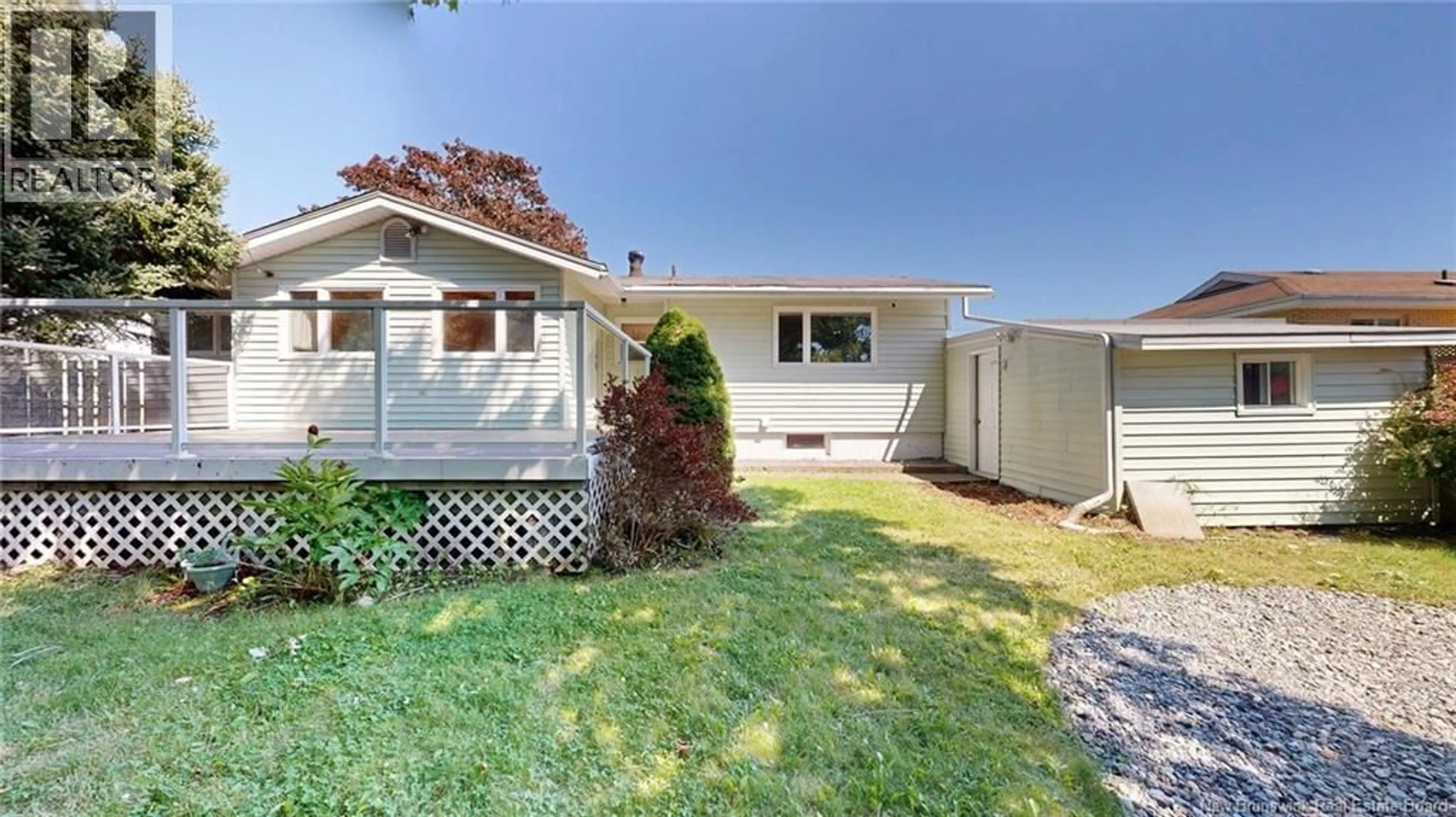 Home with vinyl exterior material, street for 21 BEDELL AVENUE, Saint John New Brunswick E2K2C1