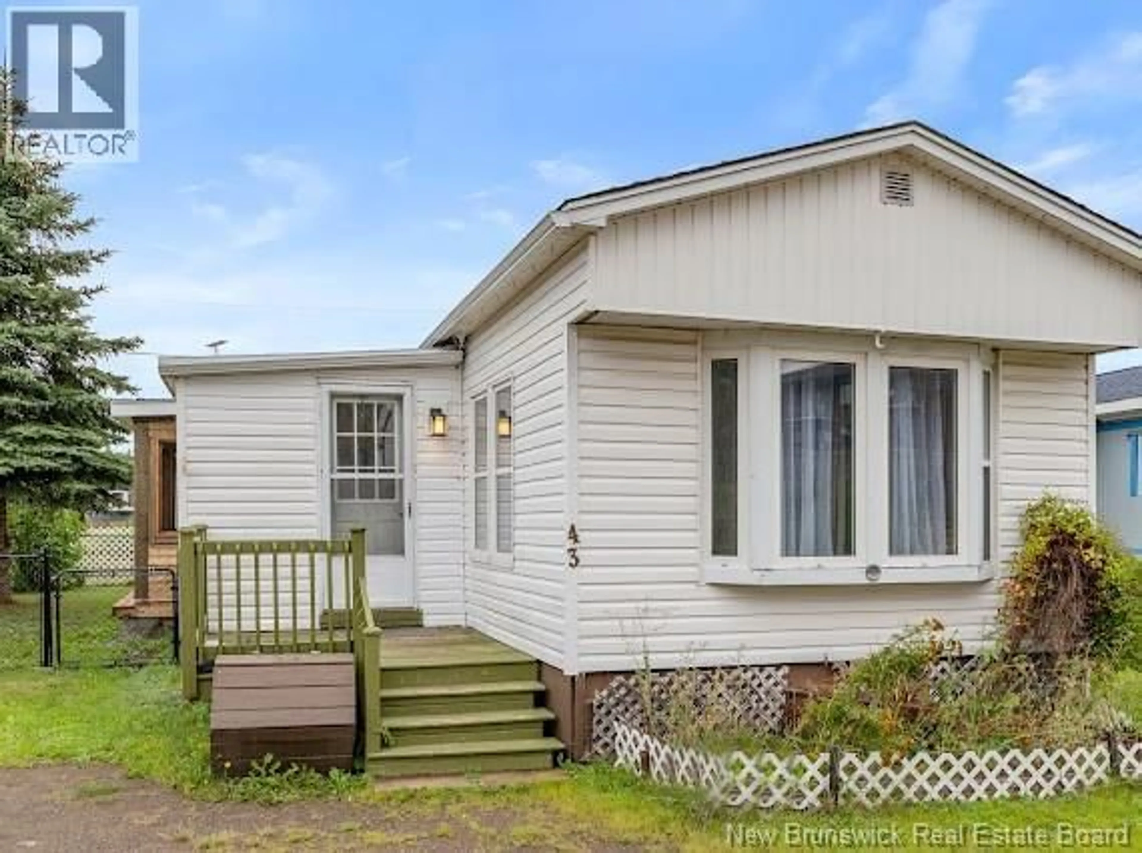 Home with vinyl exterior material, street for 43 MARSH, Moncton New Brunswick E1G1C6