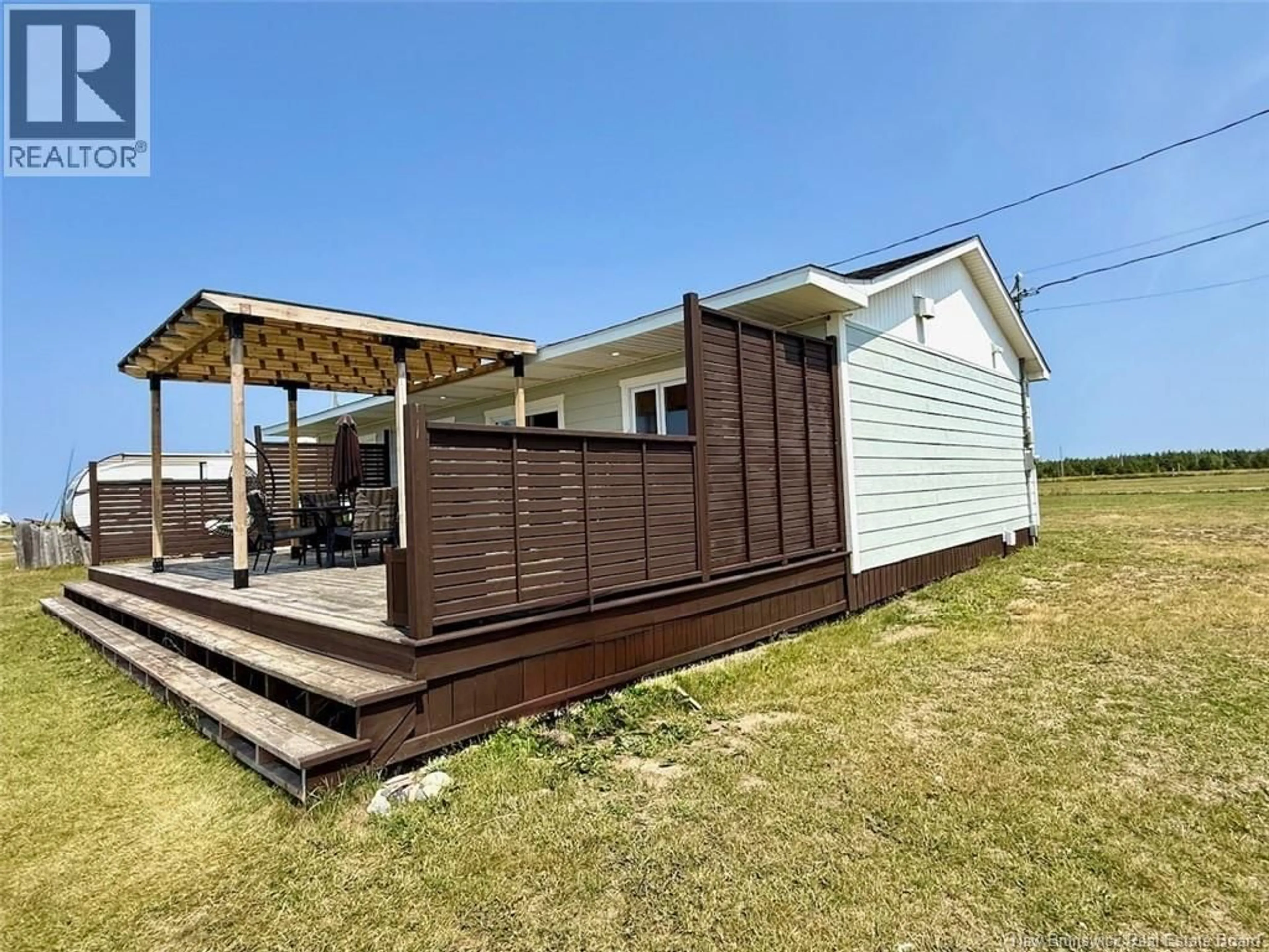 Shed for 118 CHEMIN VIBERT, Miscou New Brunswick E8T2G3