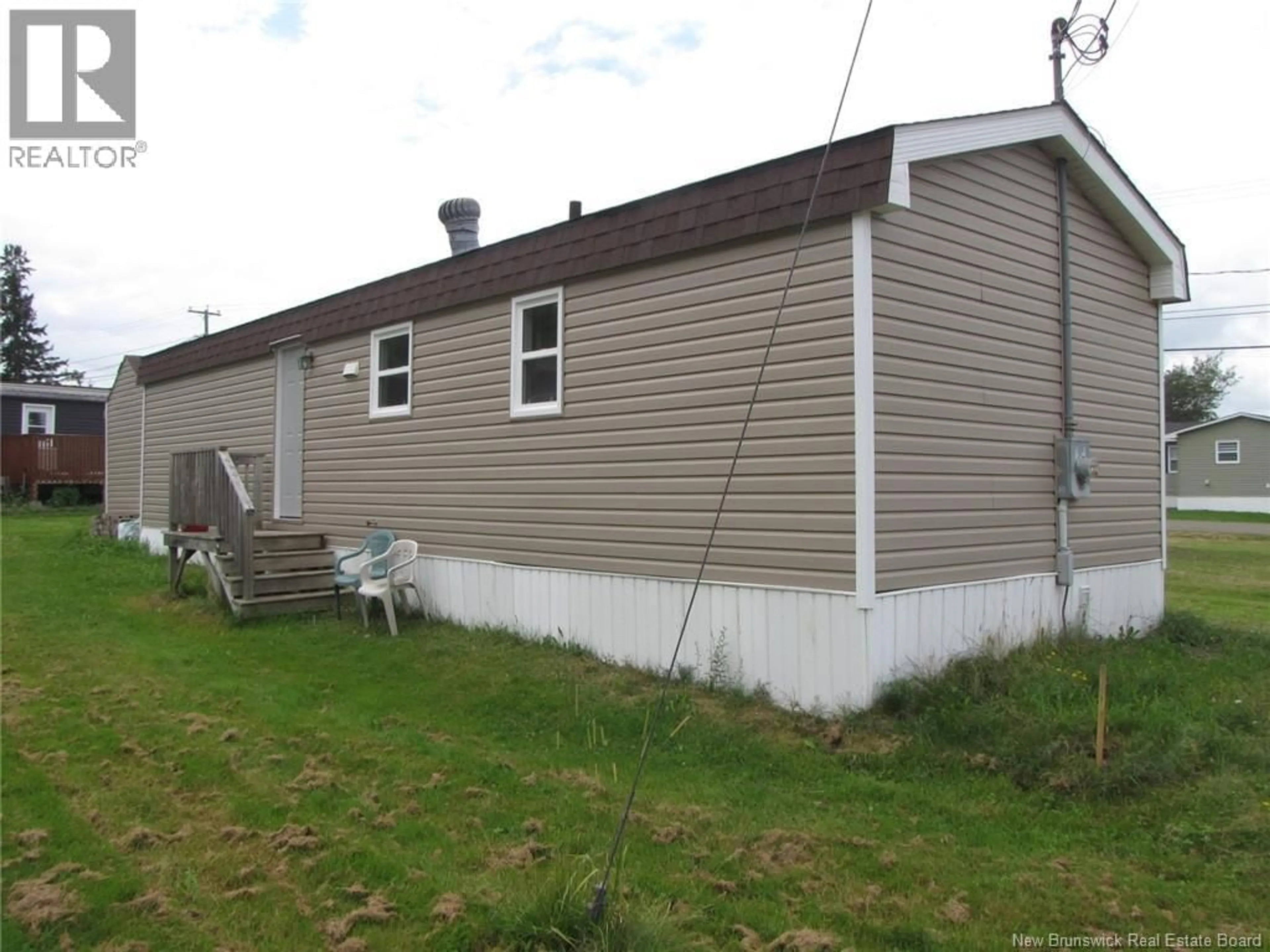 Home with vinyl exterior material, unknown for 20 RIVEREAST DRIVE, Riverview New Brunswick E1B4Y3