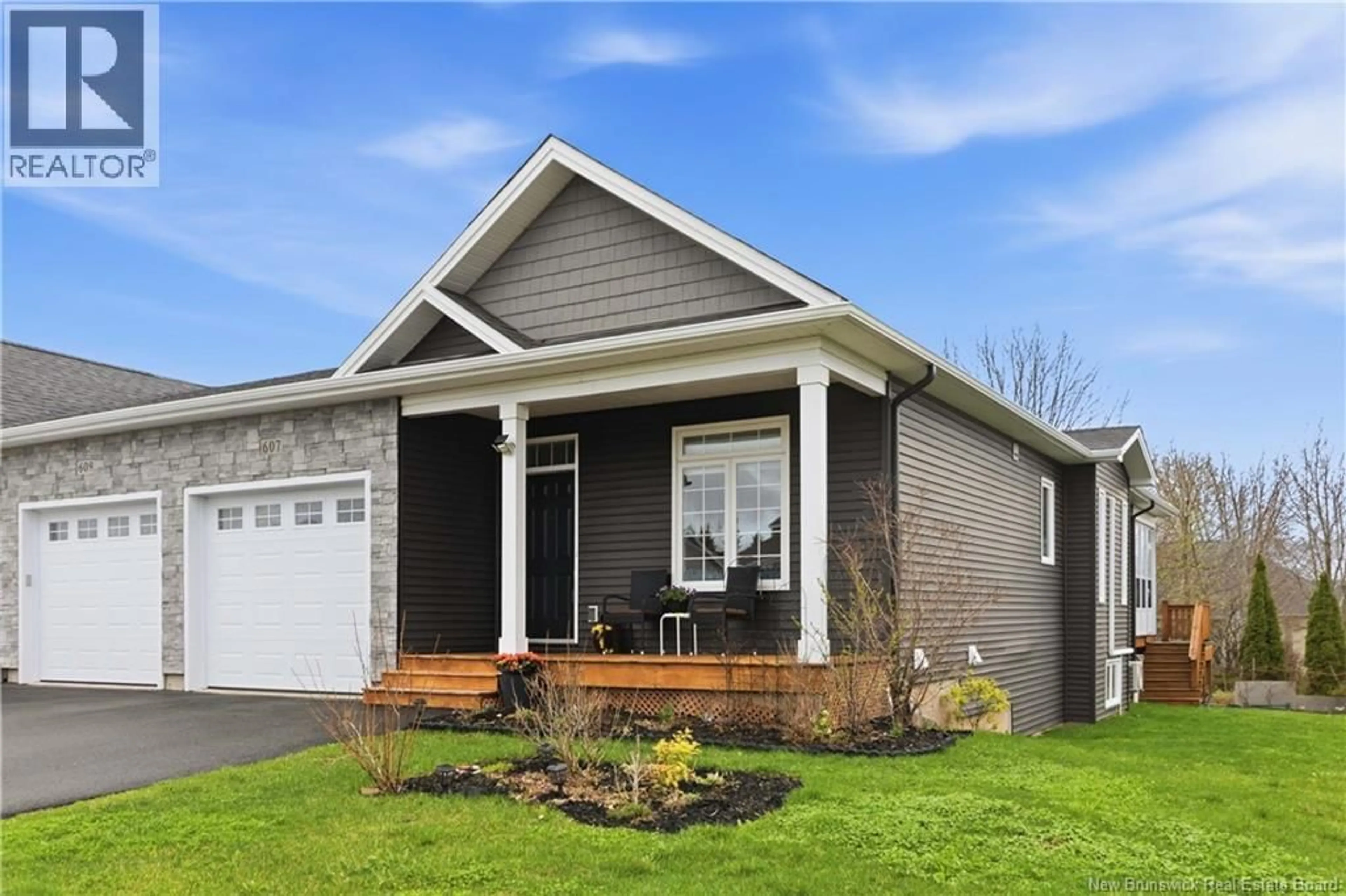 Home with vinyl exterior material, street for 607 ROYAL OAKS BOULEVARD, Moncton New Brunswick E1H0G2