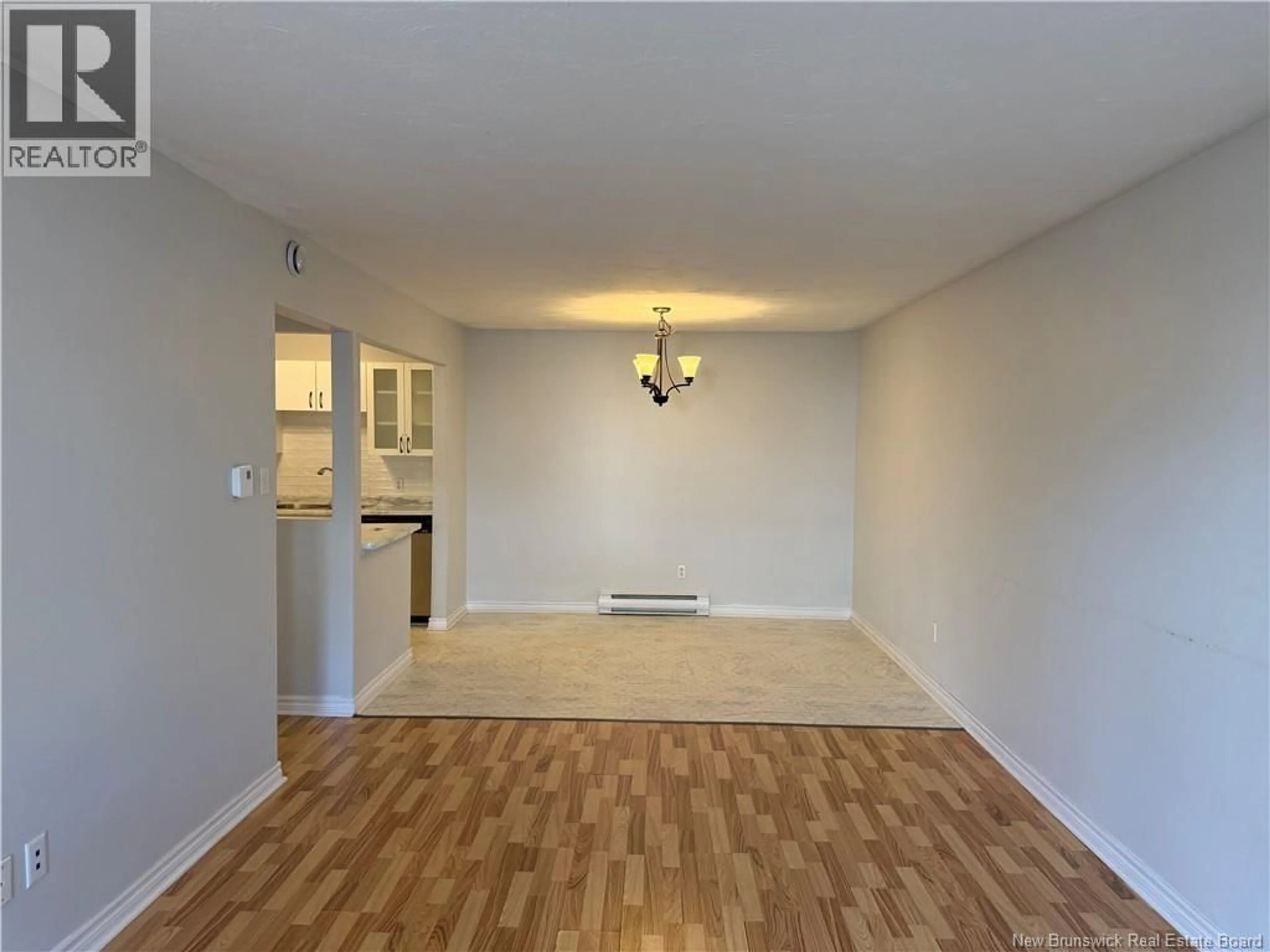 A pic of a room for 32 - 30 GRANT, Moncton New Brunswick E1A3R3
