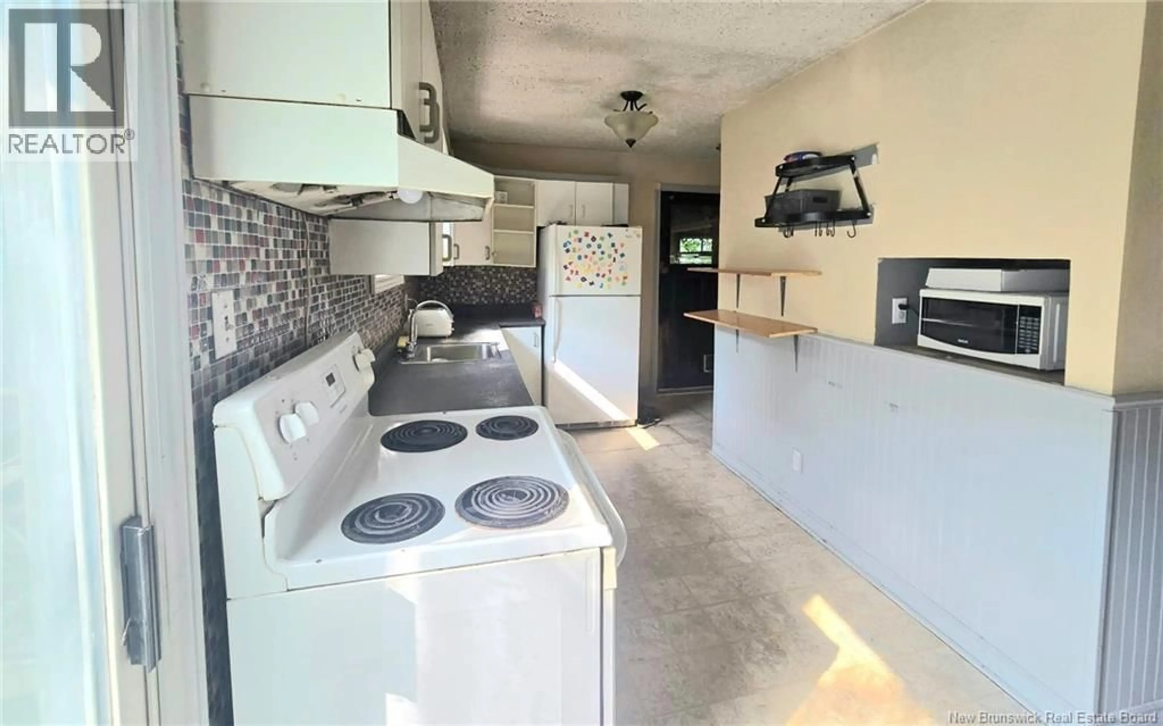 Standard kitchen, unknown for 11751 RTE 8 UPPER BLACKVILLE RTE, Upper Blackville New Brunswick E9B1Z5