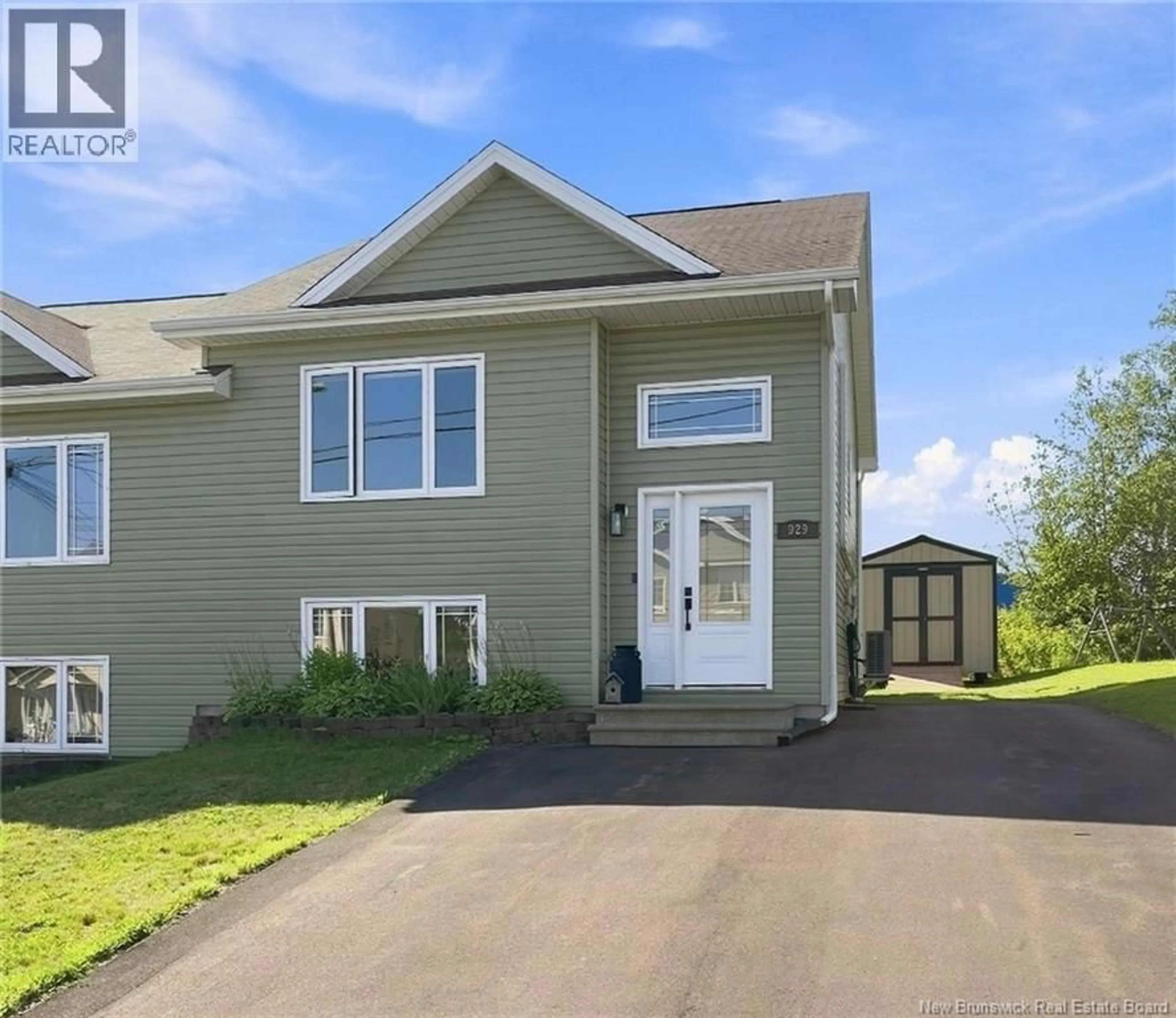 Home with vinyl exterior material, street for 929 BERNARD STREET, Dieppe New Brunswick E1A4A6