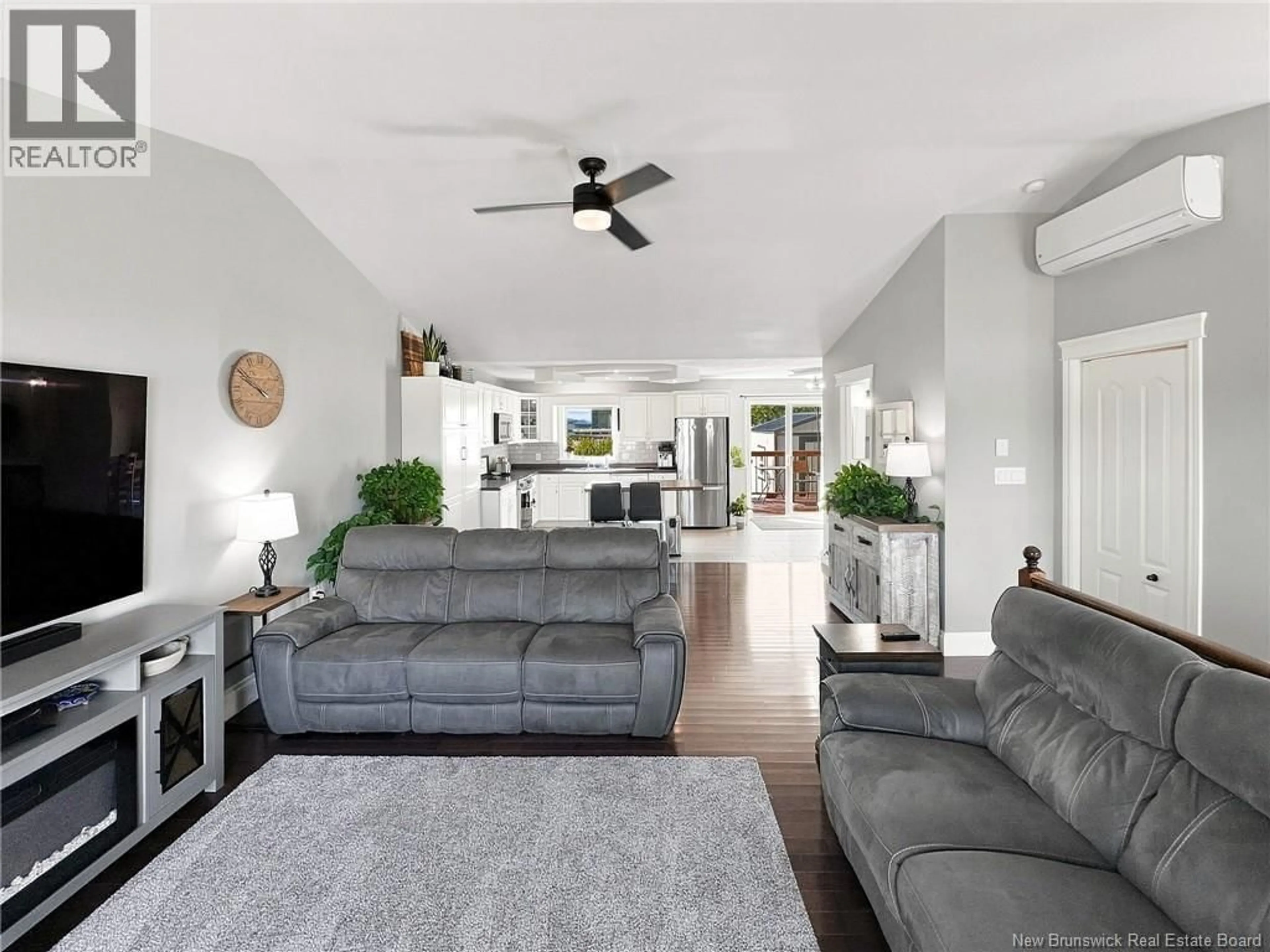 Living room with furniture, unknown for 929 BERNARD STREET, Dieppe New Brunswick E1A4A6