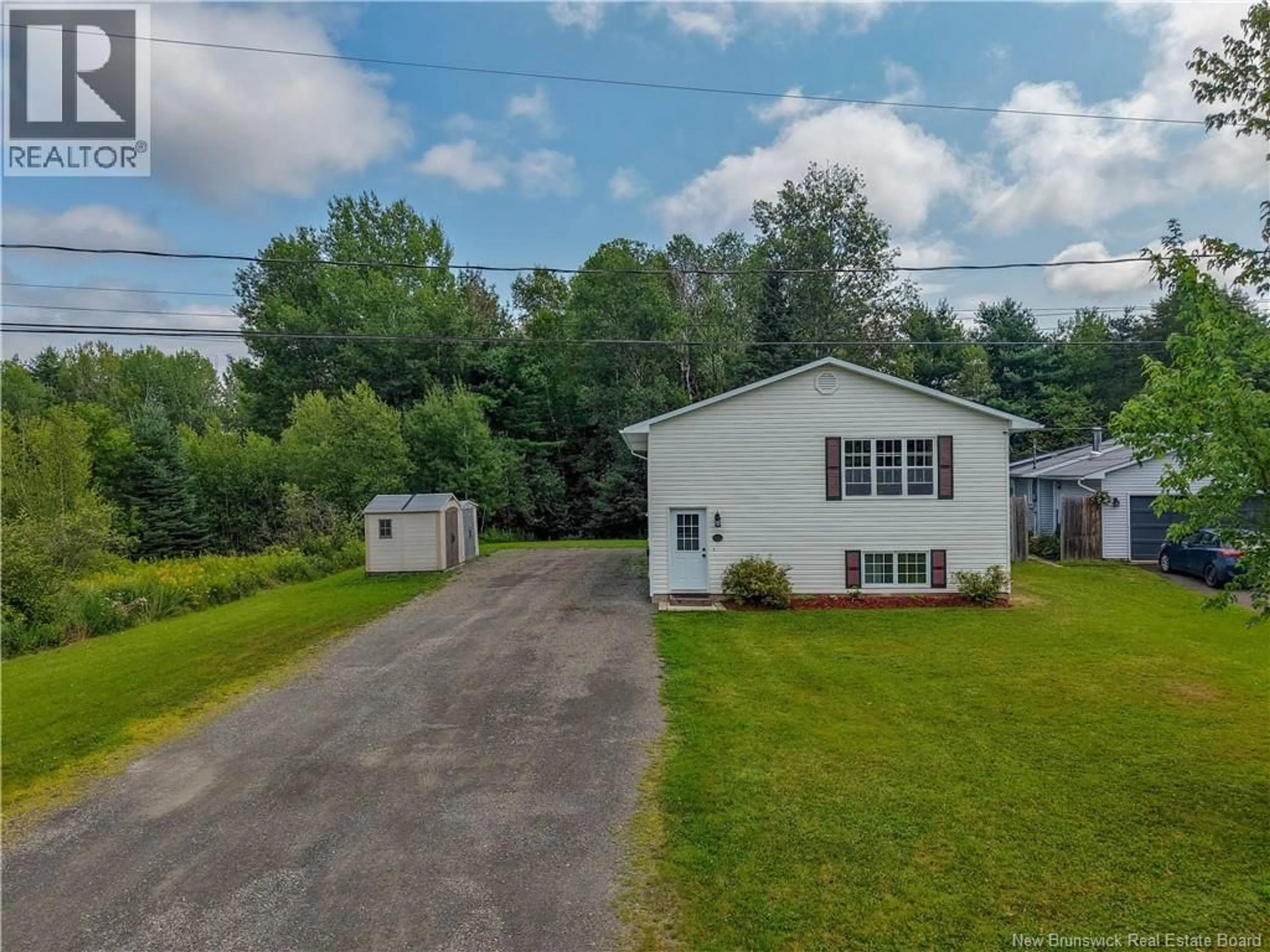 A pic from outside/outdoor area/front of a property/back of a property/a pic from drone, unknown for 29 MALIBU STREET, Fredericton New Brunswick E3A5P2