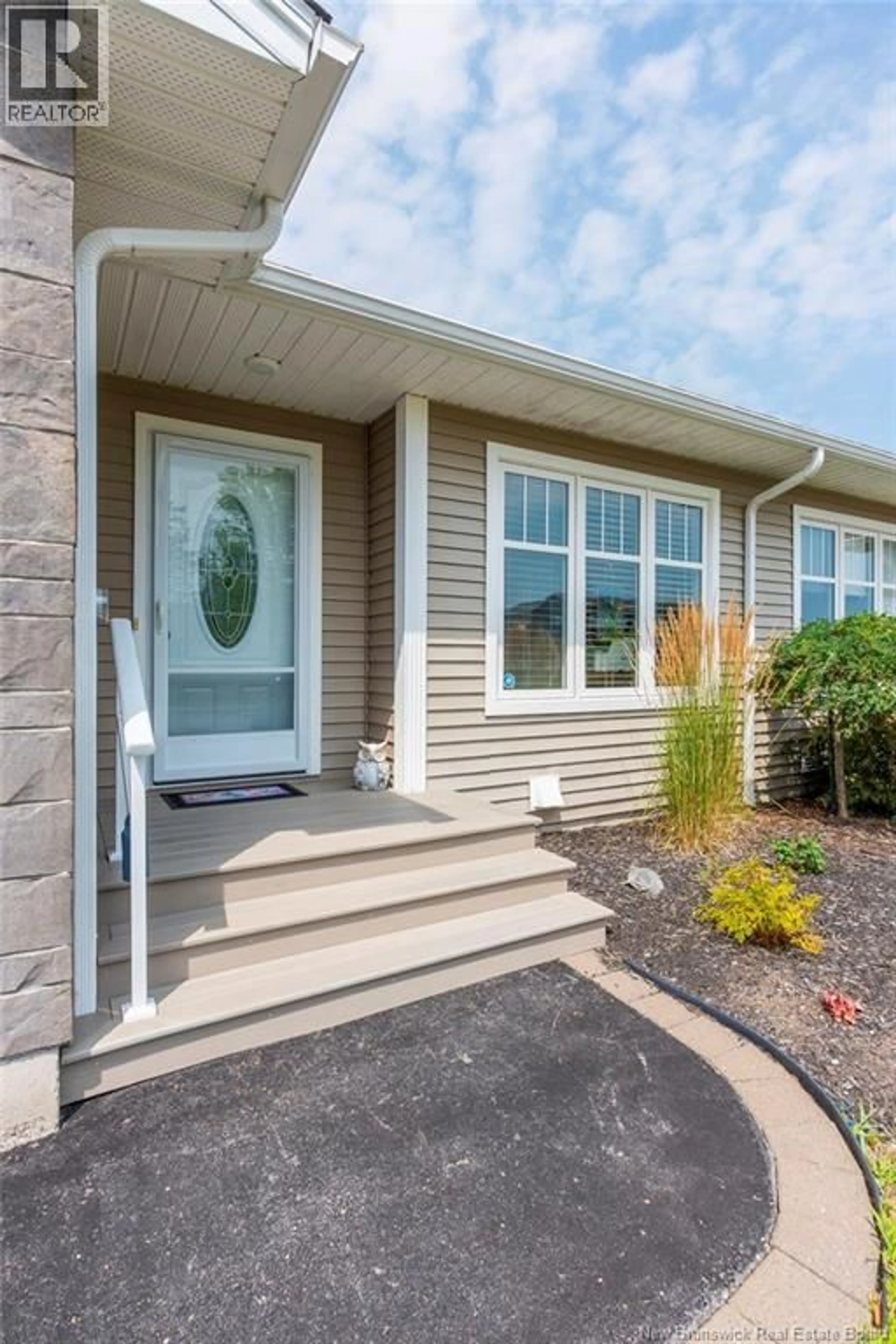 Home with vinyl exterior material, street for 11 OAK LEAF LANE, Hampton New Brunswick E5N0K8