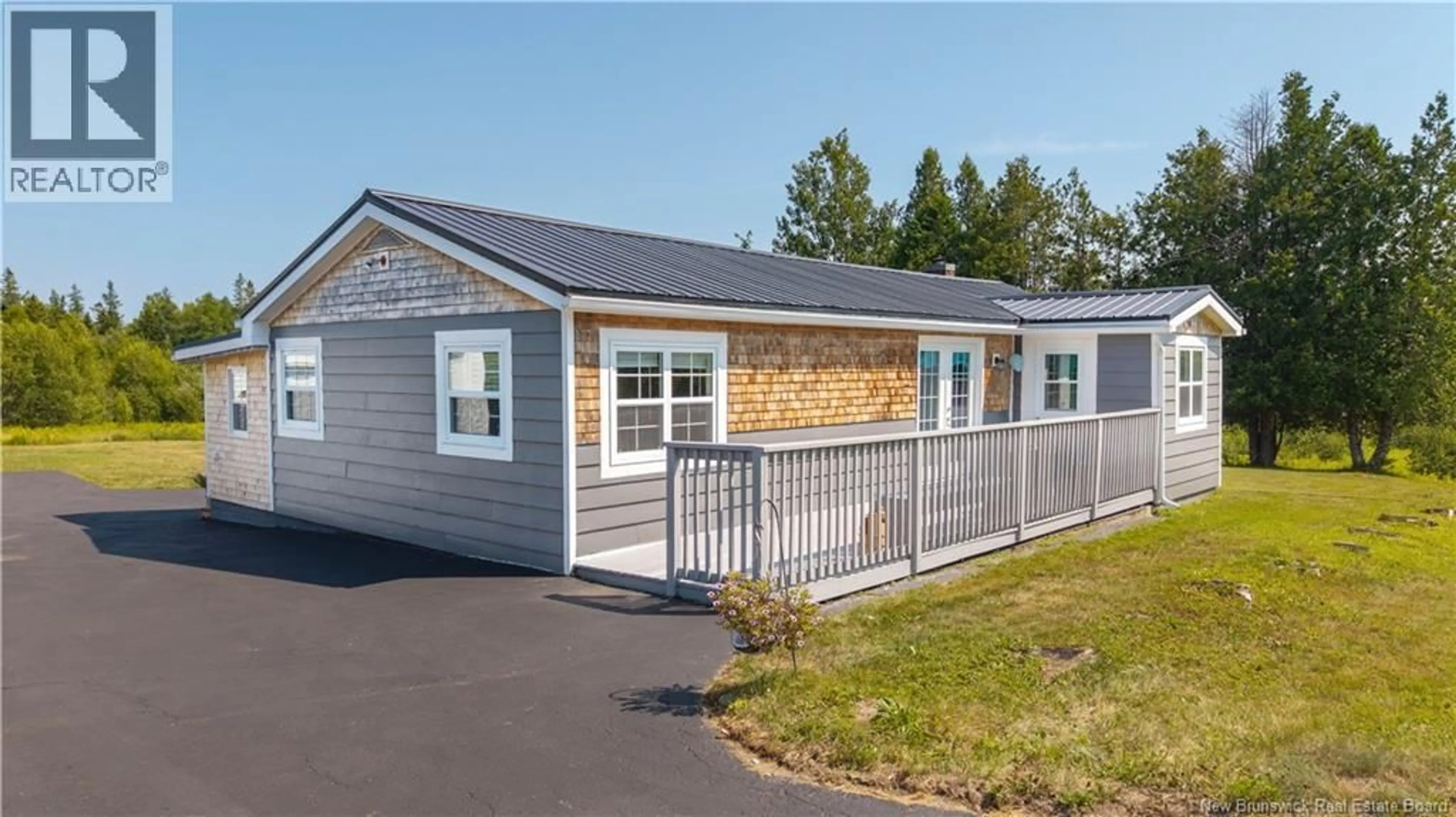 Home with vinyl exterior material, street for 114 CANAL ROAD, Canal New Brunswick E5C1K1