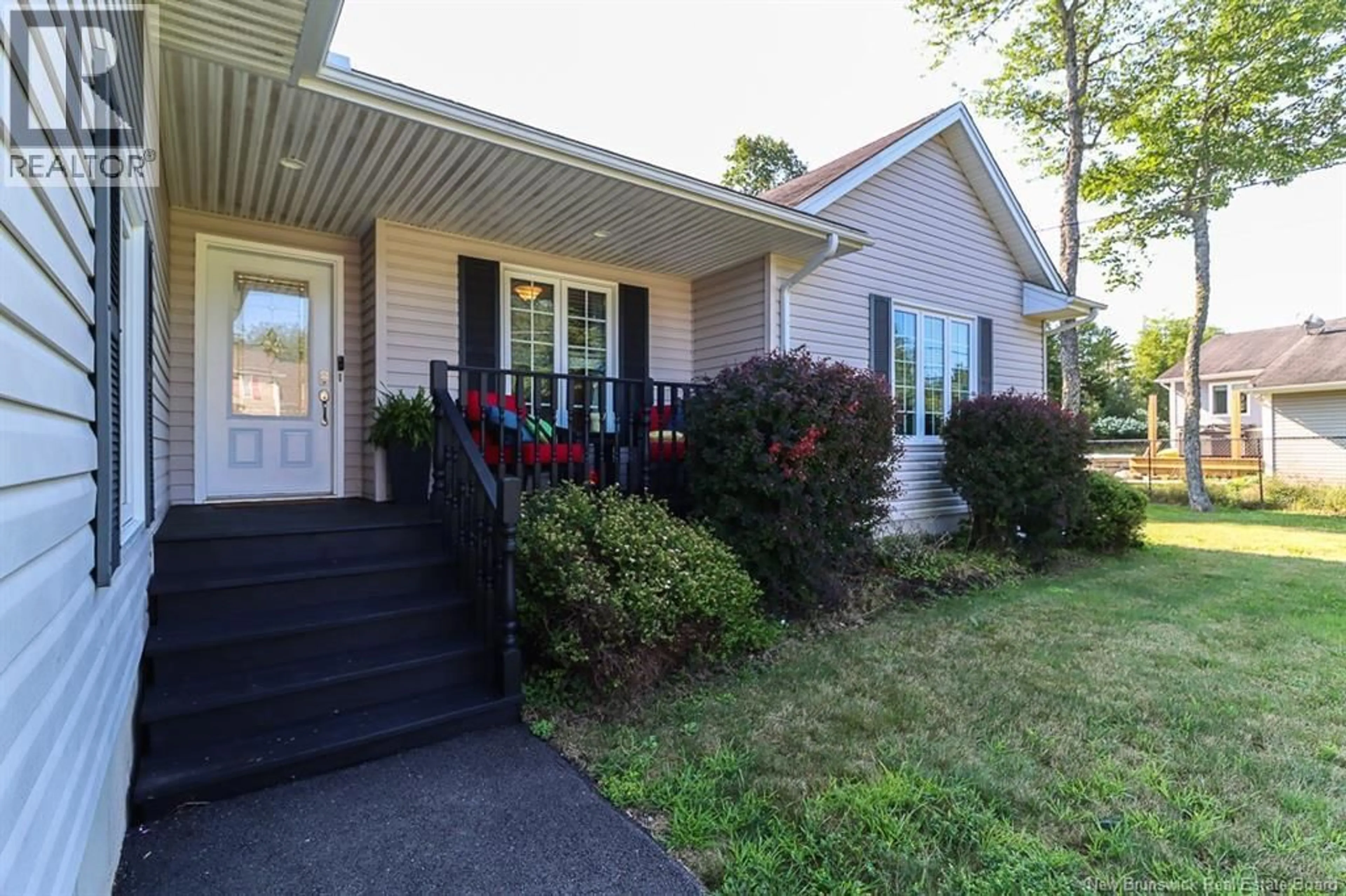 Home with vinyl exterior material, street for 108 HAZELTON DRIVE, Quispamsis New Brunswick E2E6B6