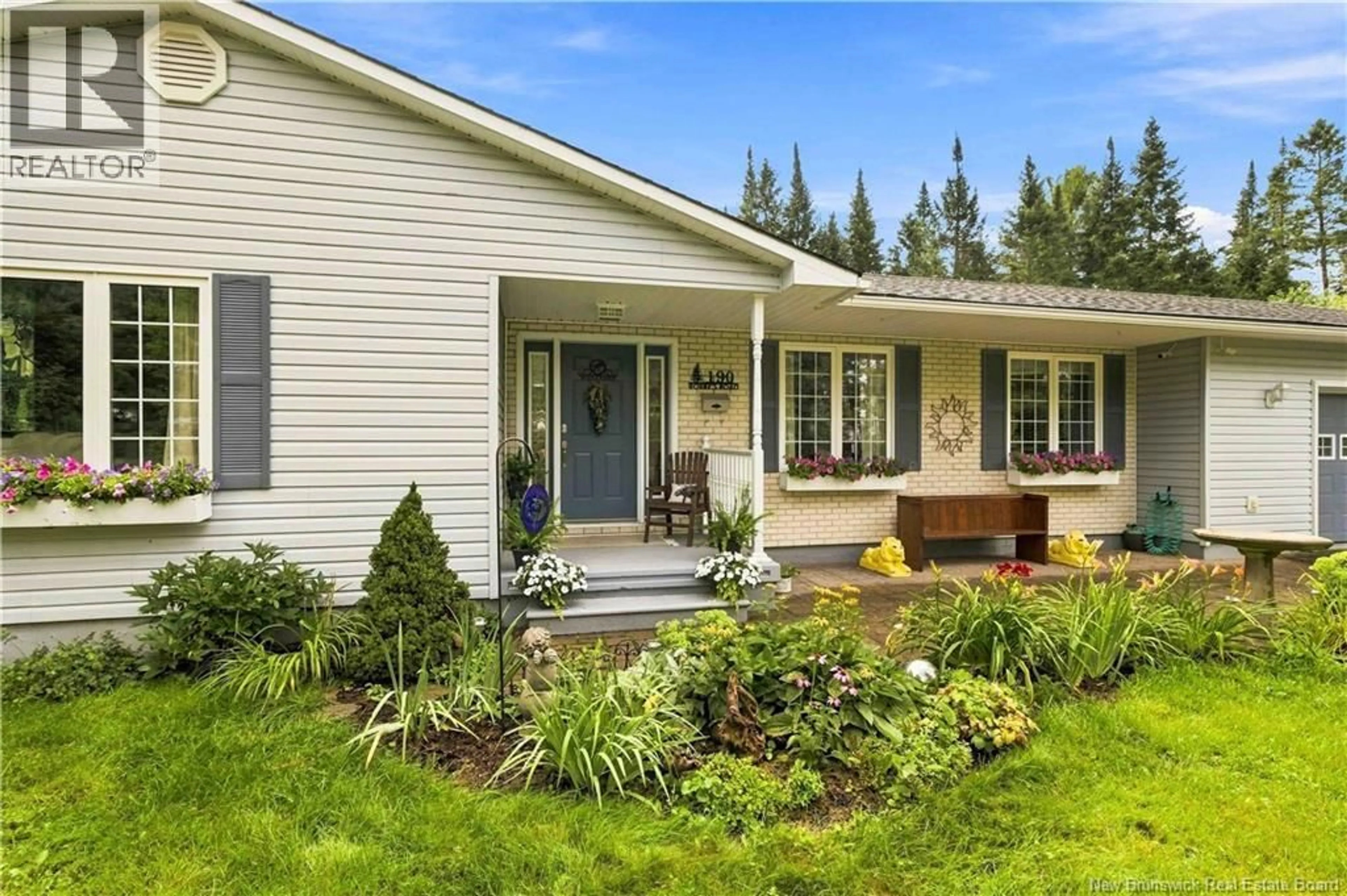 Home with vinyl exterior material, street for 190 ROBBYS ROAD, Nasonworth New Brunswick E3C1M2