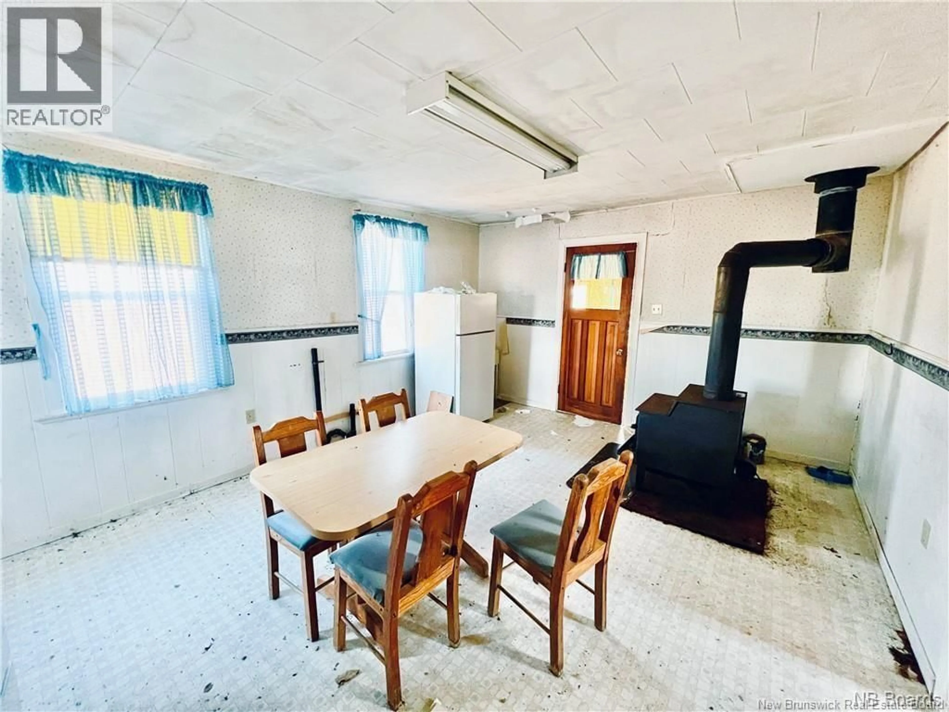 Dining room, unknown for 2435 ROUTE 420, Sillikers New Brunswick E9E1T5