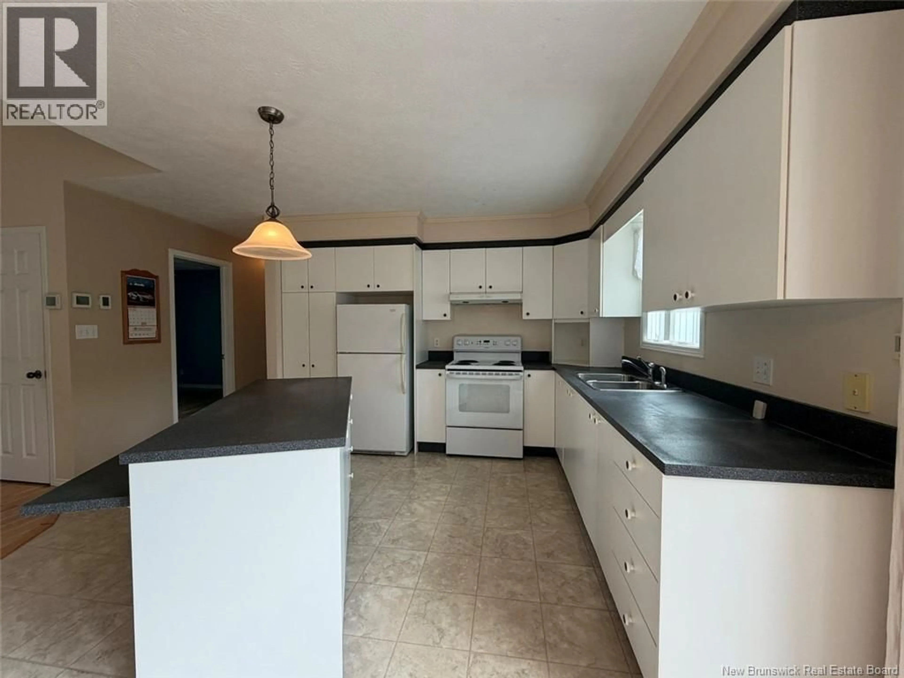 Standard kitchen, ceramic/tile floor for 45 BEAULIEU STREET, Saint-Quentin New Brunswick E8A1B5