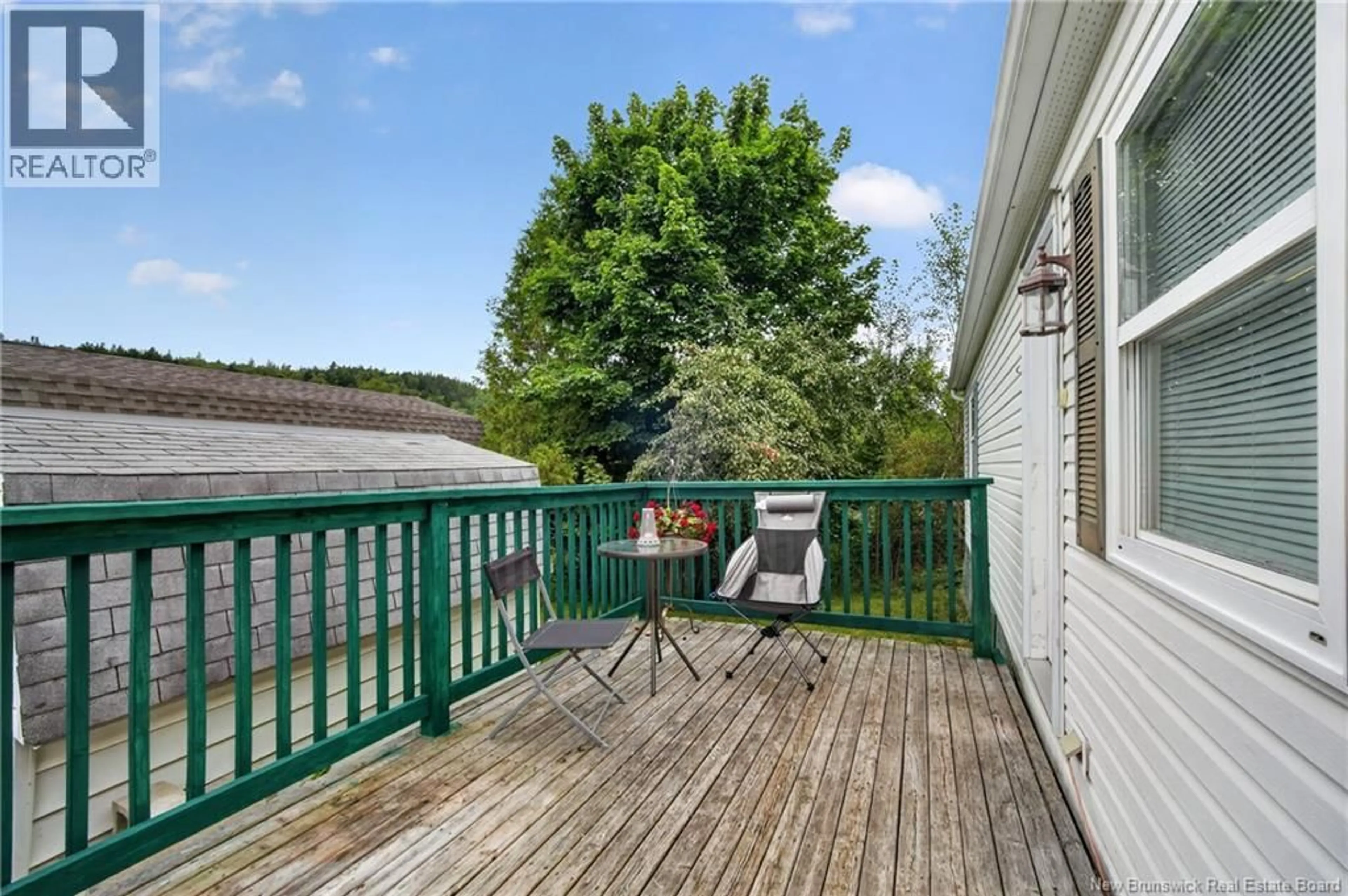 Patio, water/lake/river/ocean view for 33 GLENVIEW DRIVE, Saint John New Brunswick E2H2R5