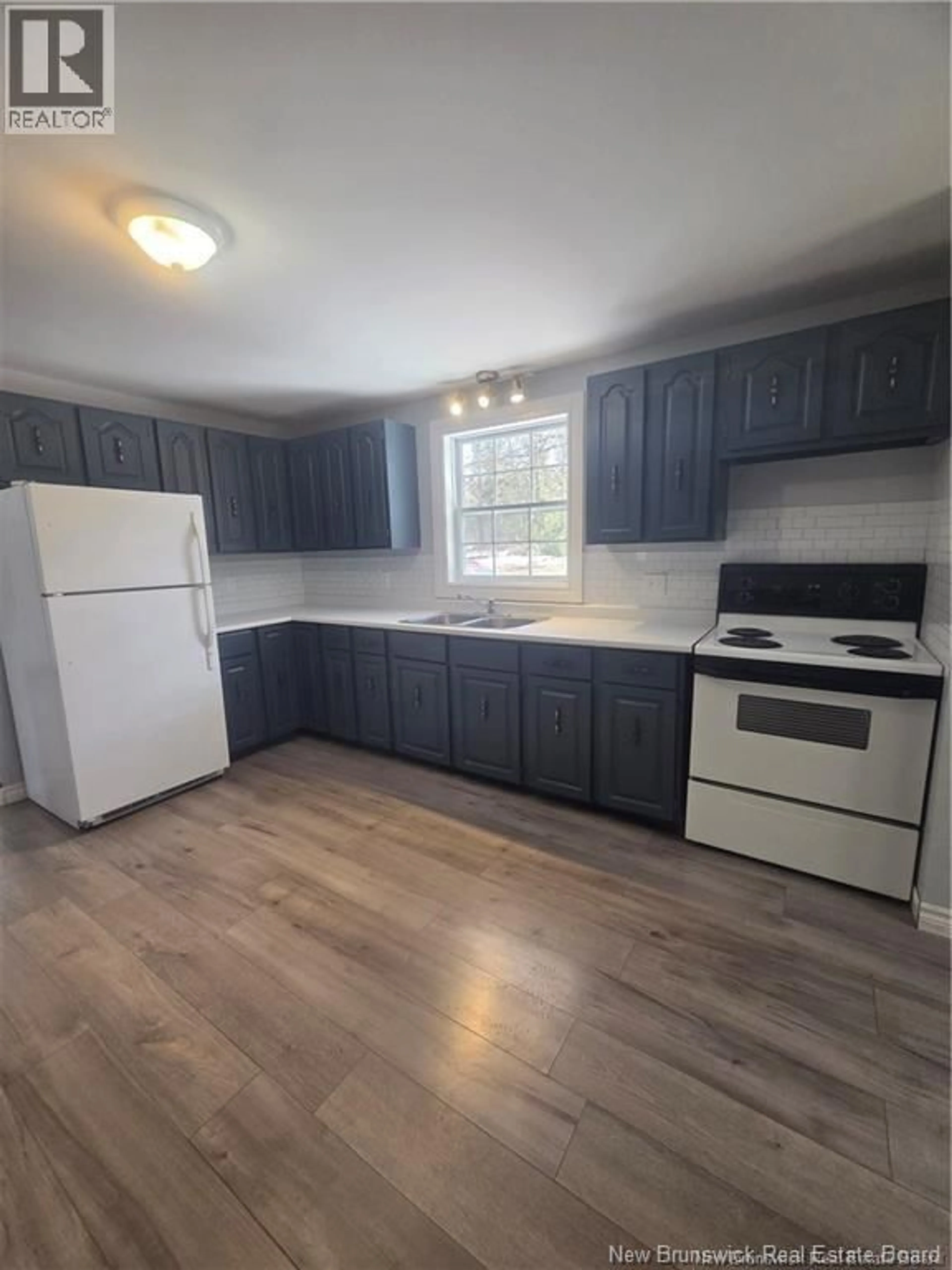 Standard kitchen, unknown for 1105 ROUTE 595, Central Waterville New Brunswick E6G2K4