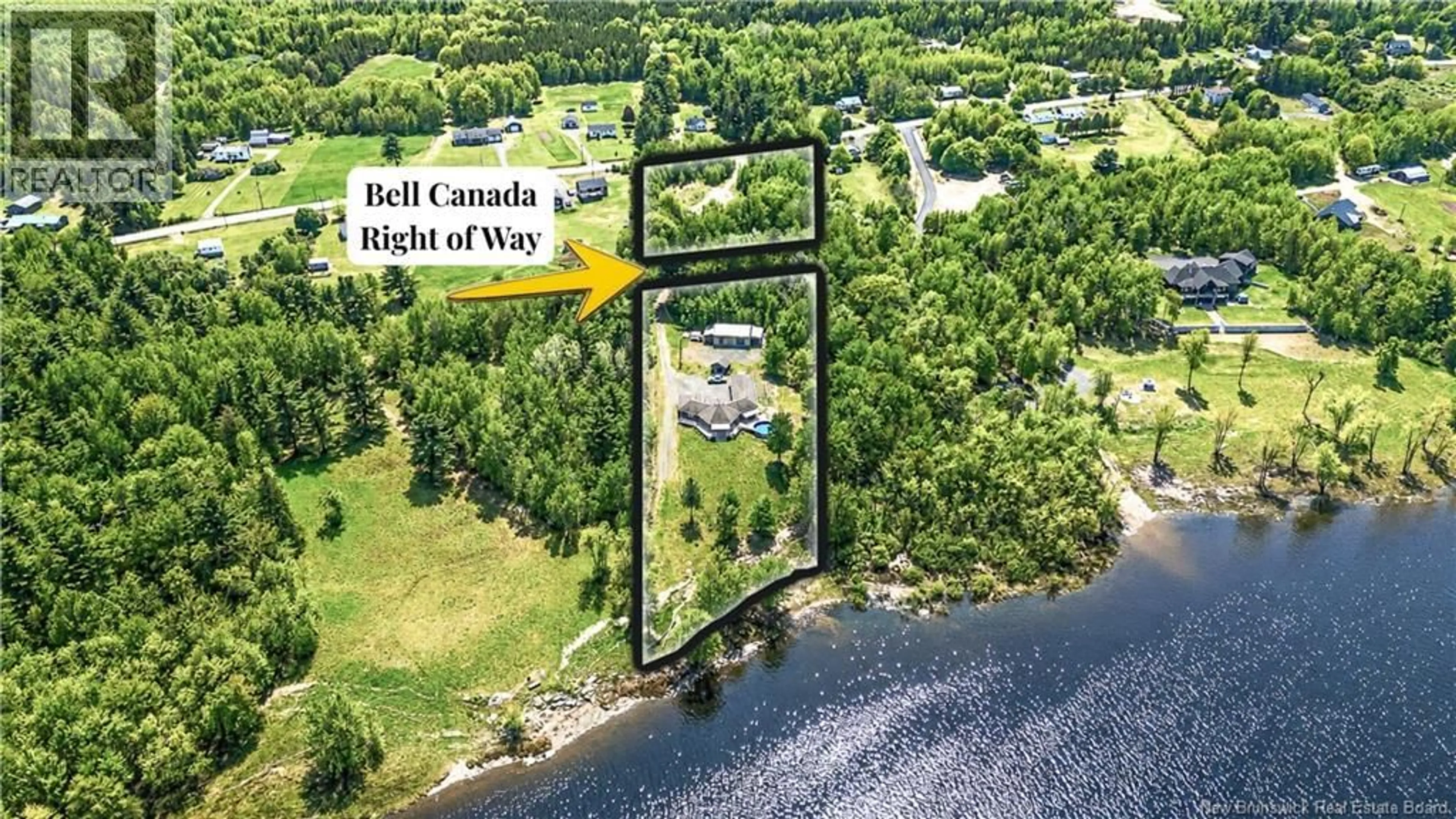 A pic from outside/outdoor area/front of a property/back of a property/a pic from drone, water/lake/river/ocean view for 1419 102 ROUTE, Upper Gagetown New Brunswick E5M1P5