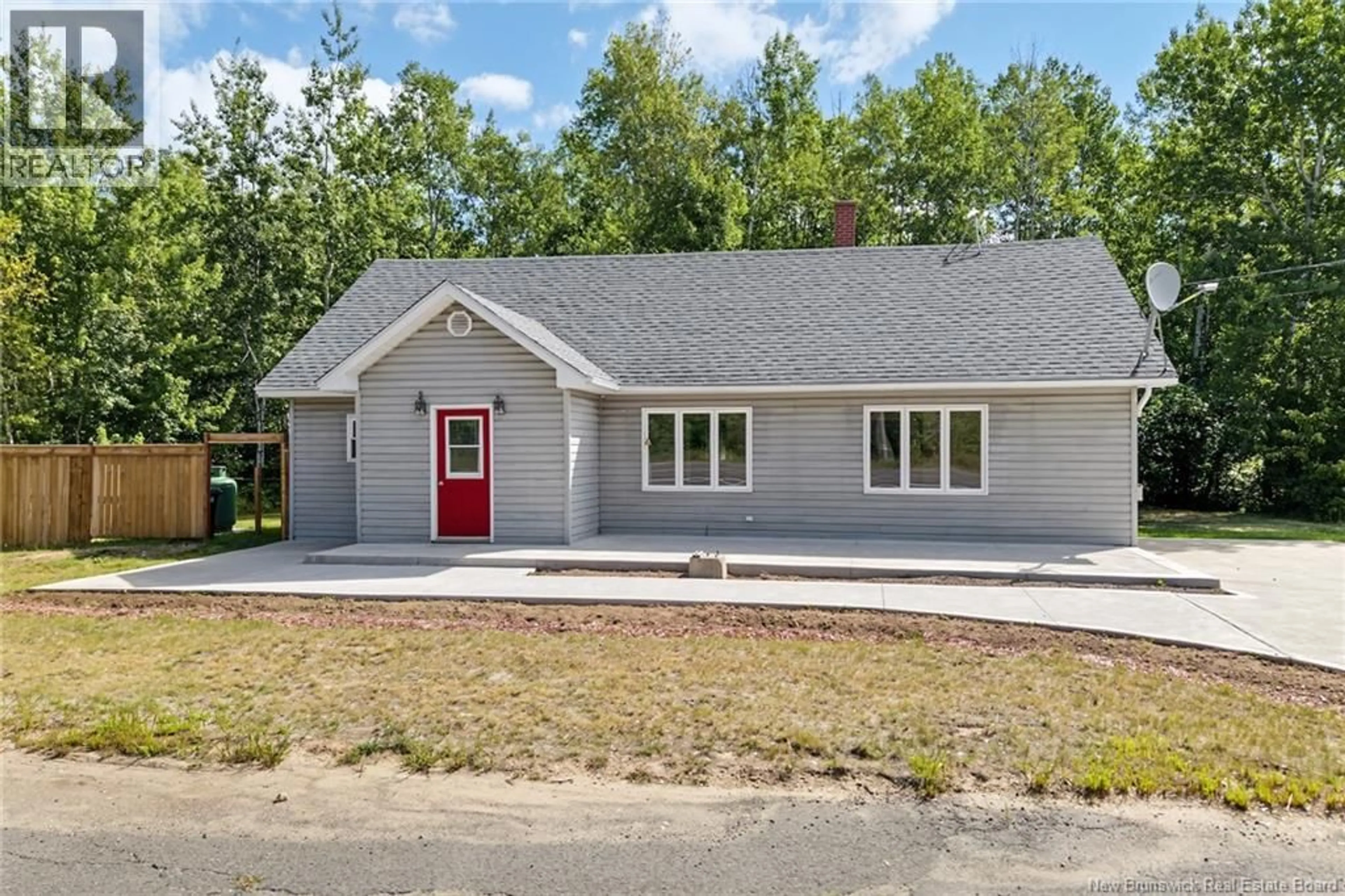 Home with vinyl exterior material, street for 8553 ROUTE 10, Cumberland Bay New Brunswick E4A3A1