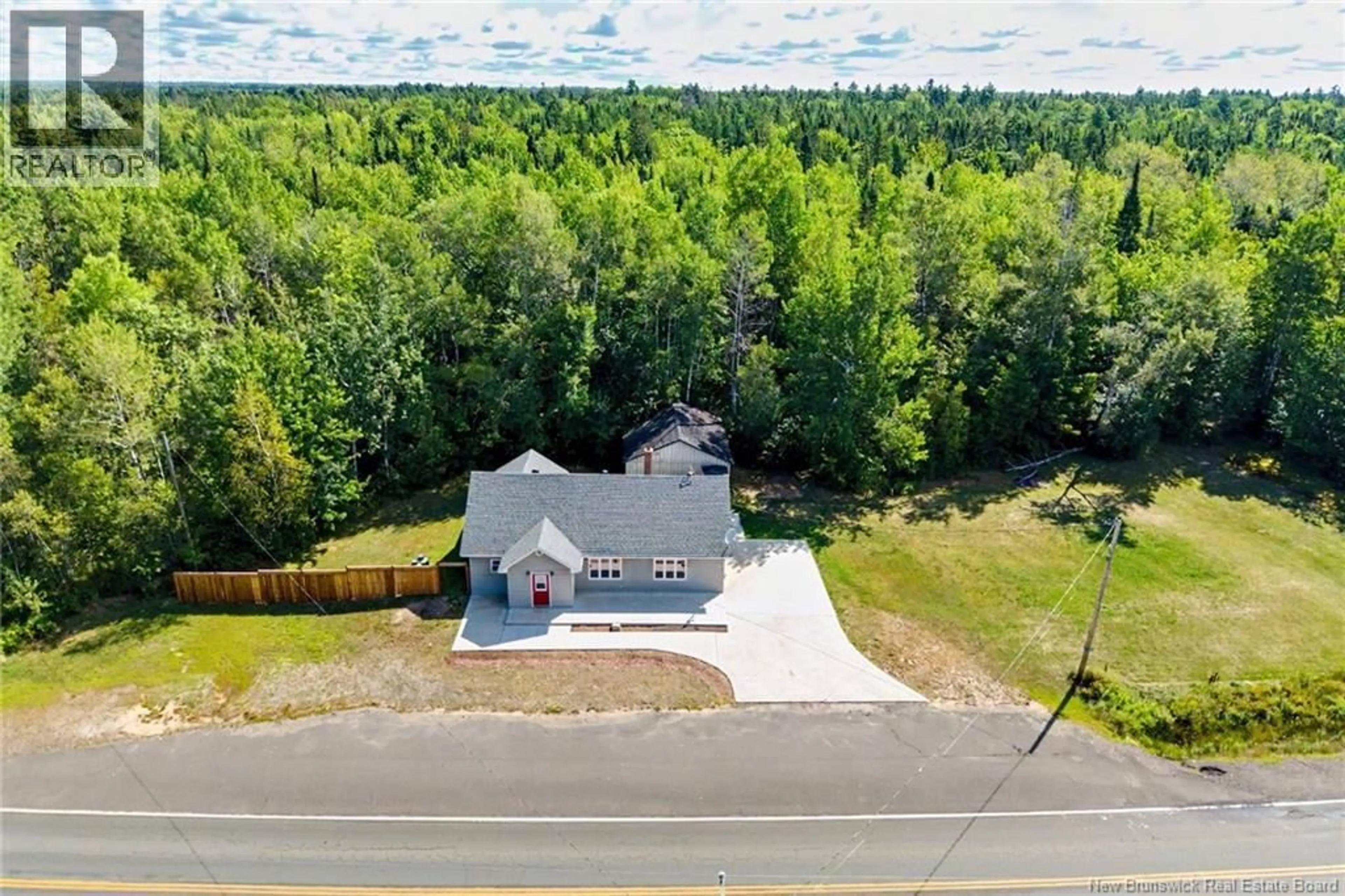 A pic from outside/outdoor area/front of a property/back of a property/a pic from drone, unknown for 8553 ROUTE 10, Cumberland Bay New Brunswick E4A3A1