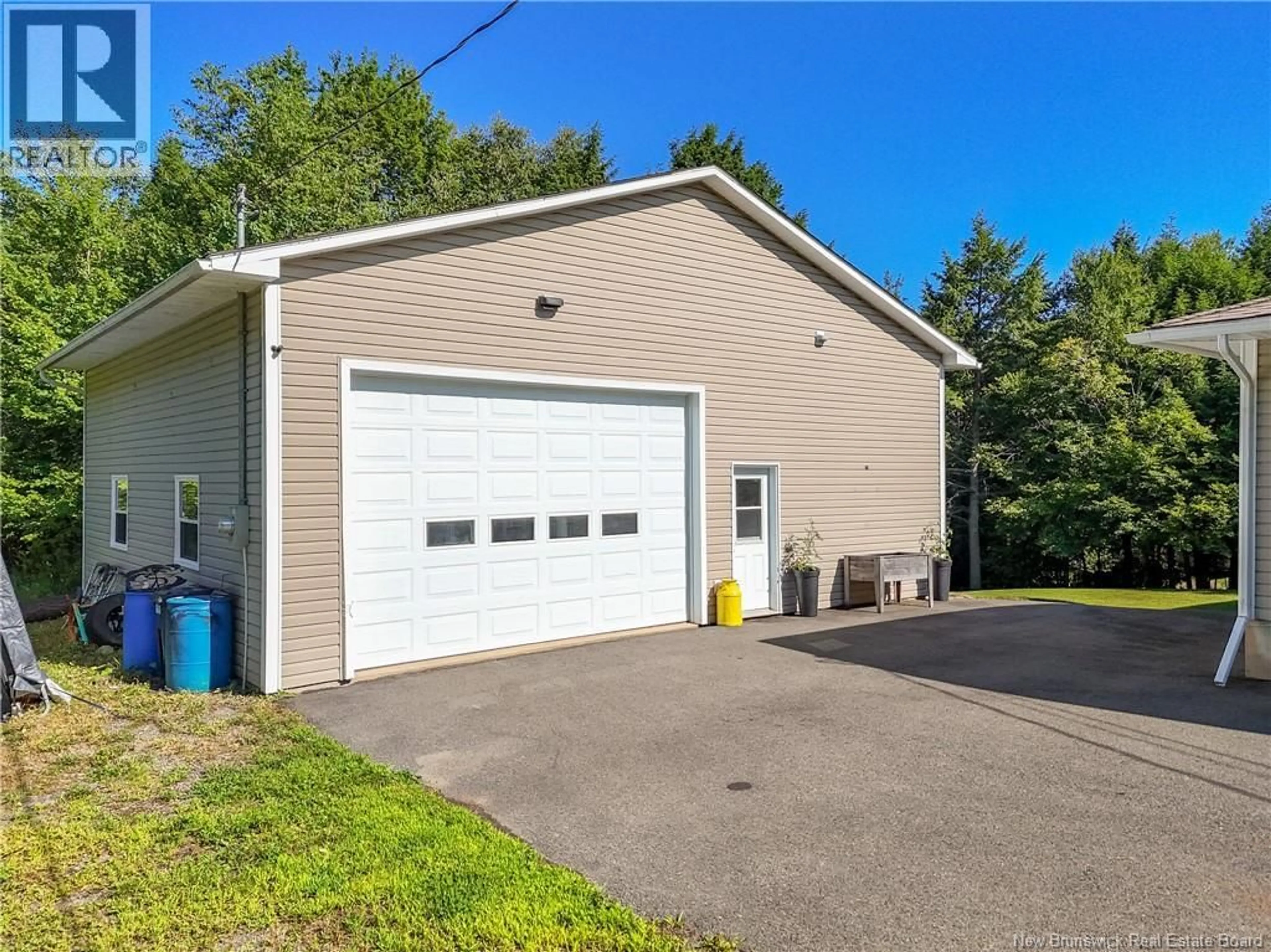 Indoor garage for 94 MATAYA DRIVE, Richibucto Road New Brunswick E3A9Z2