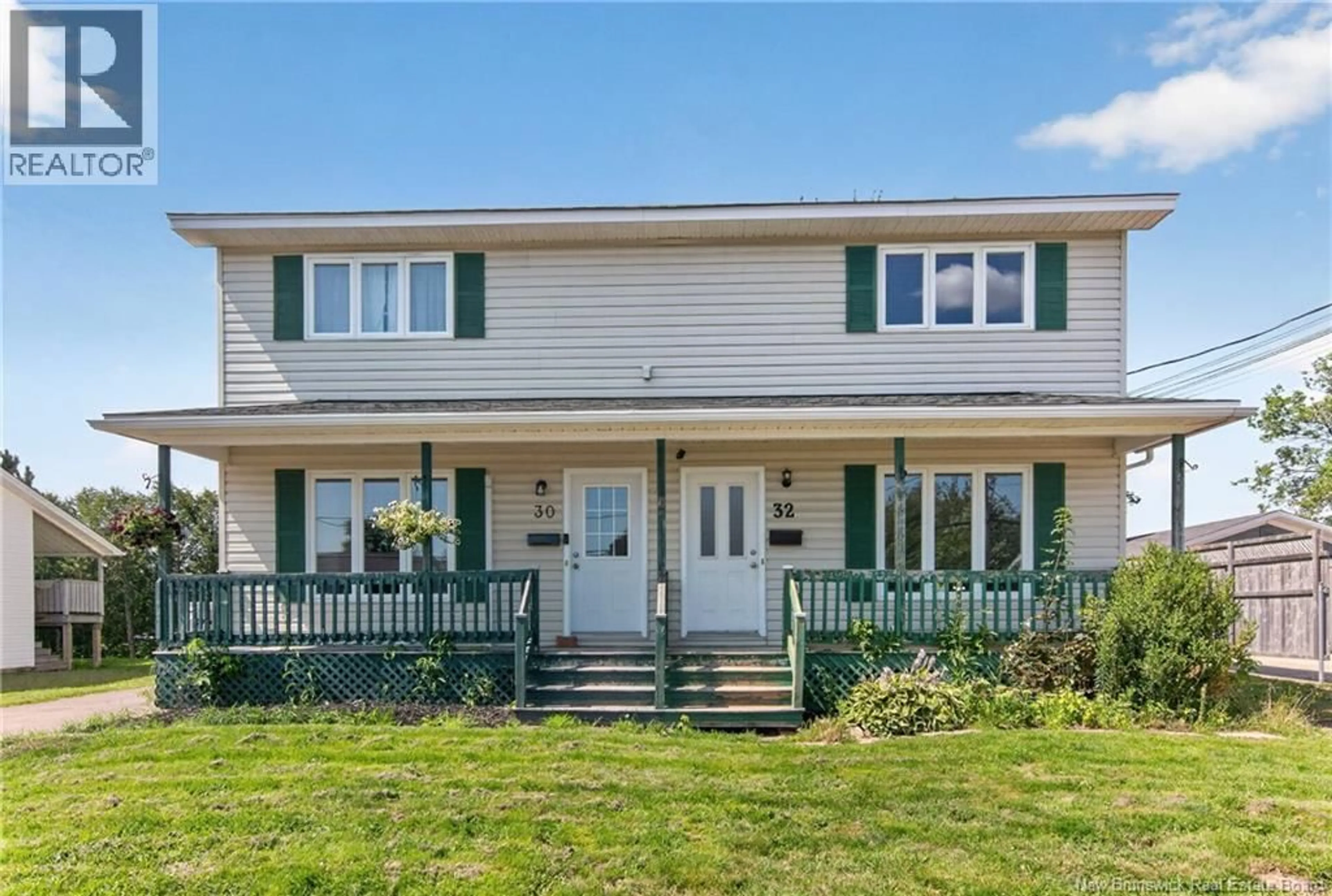 Home with vinyl exterior material, unknown for 32 MILROTH AVENUE, Moncton New Brunswick E1A4L1