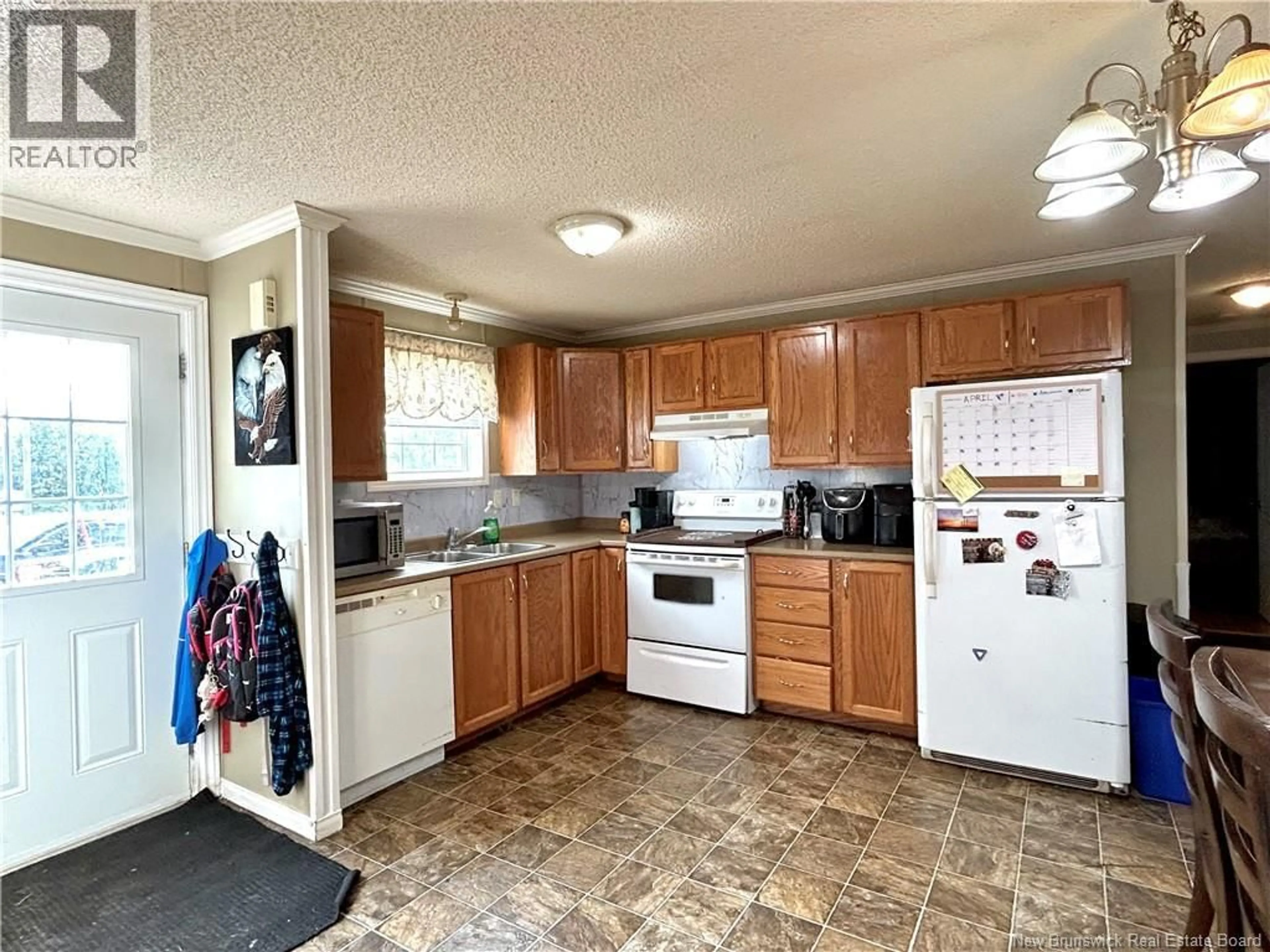 Standard kitchen, unknown for 5201 ROUTE 117, Baie-Sainte-Anne New Brunswick E9A1C3